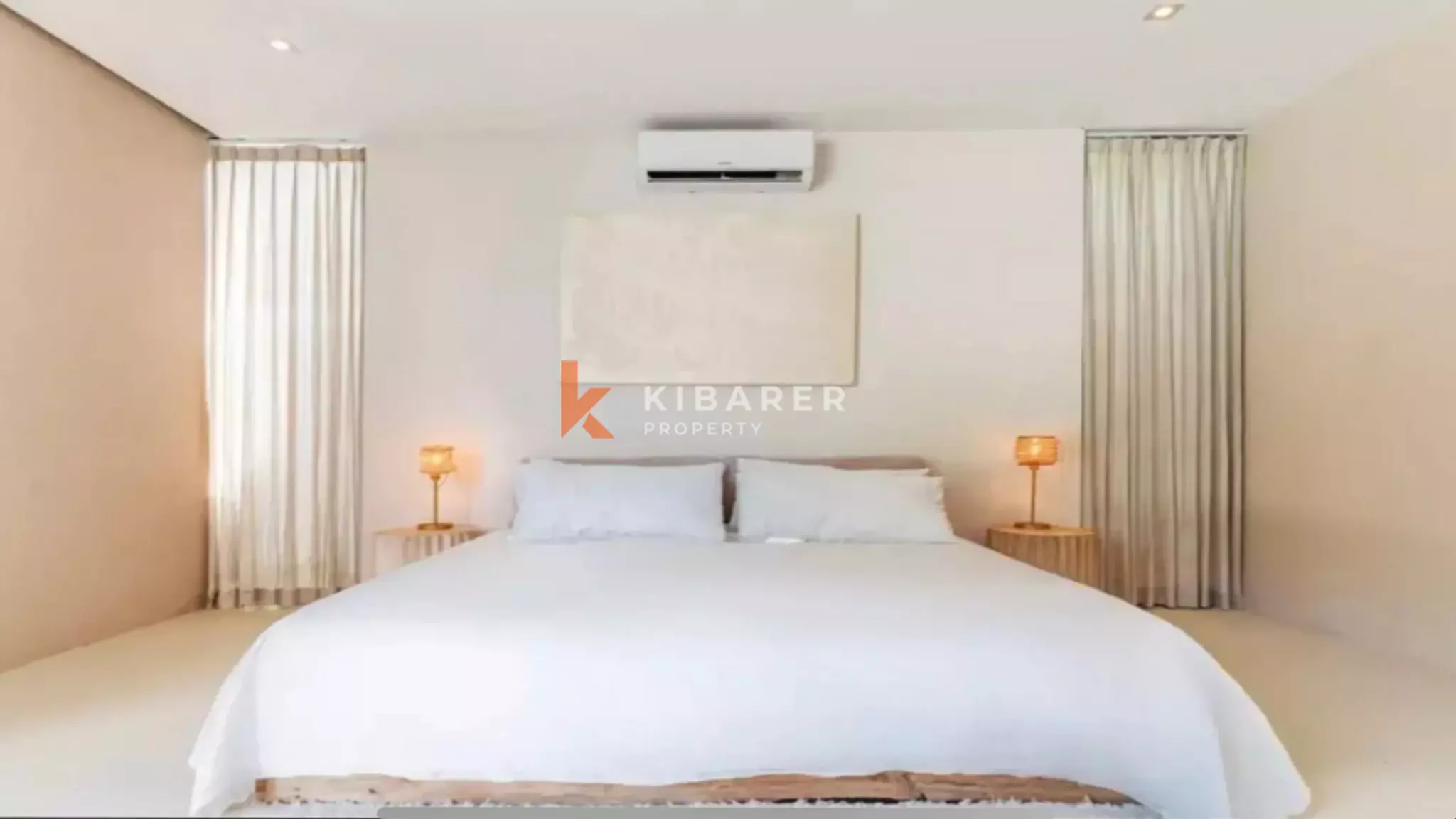 Elegant Three-Bedroom Enclosed Living Villa for Rent Near Pererenan Beach