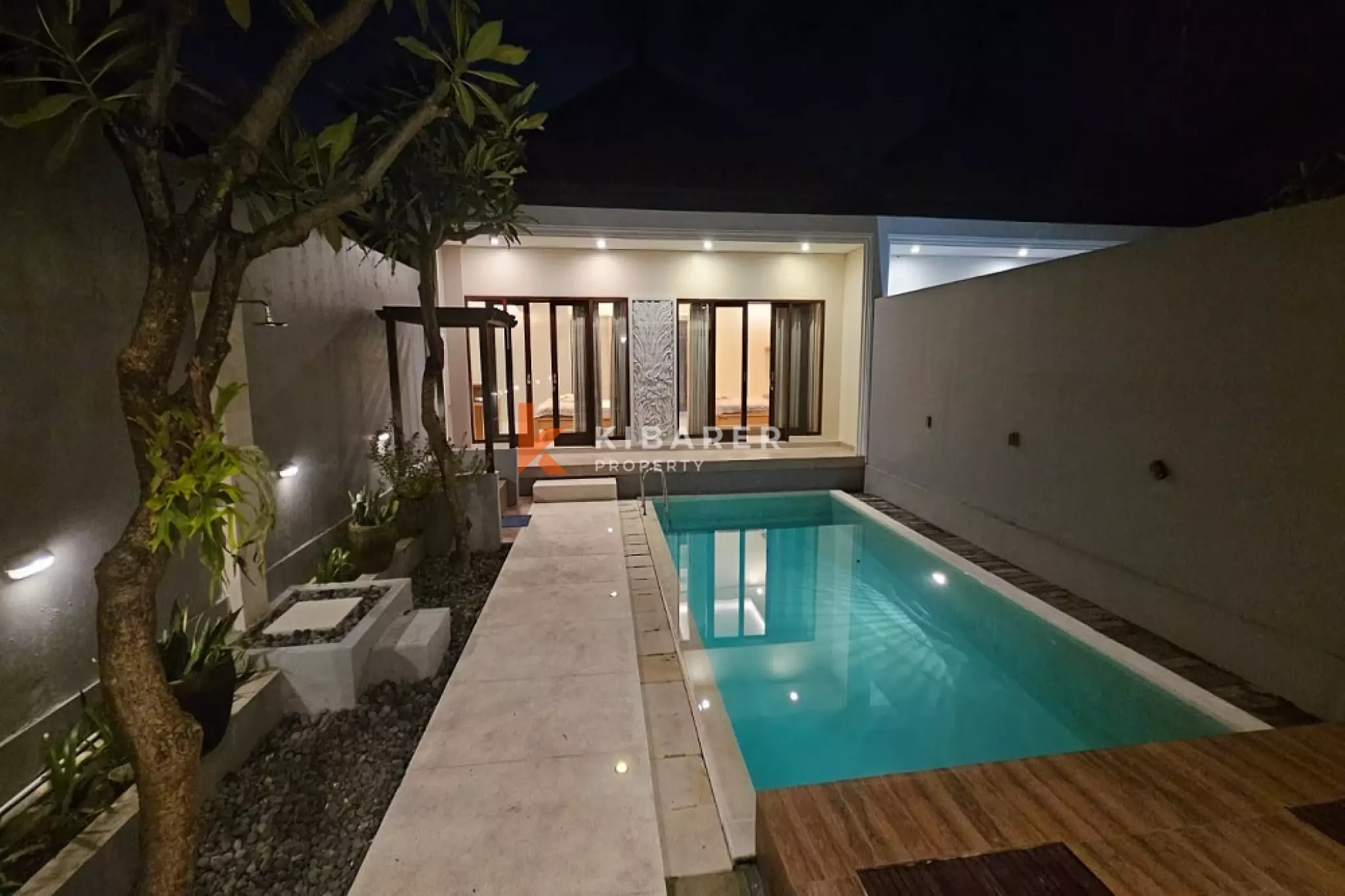 Villa de deux chambres avec piscine privée et espace de vie clos à Sanur