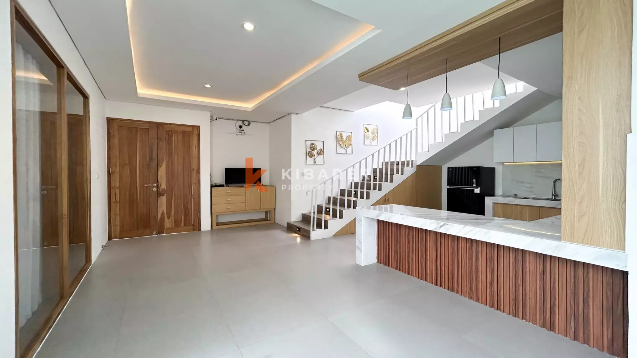 Contemporary Three-Bedroom Open Living Villa with Rooftop in Abianbase, Mengwi