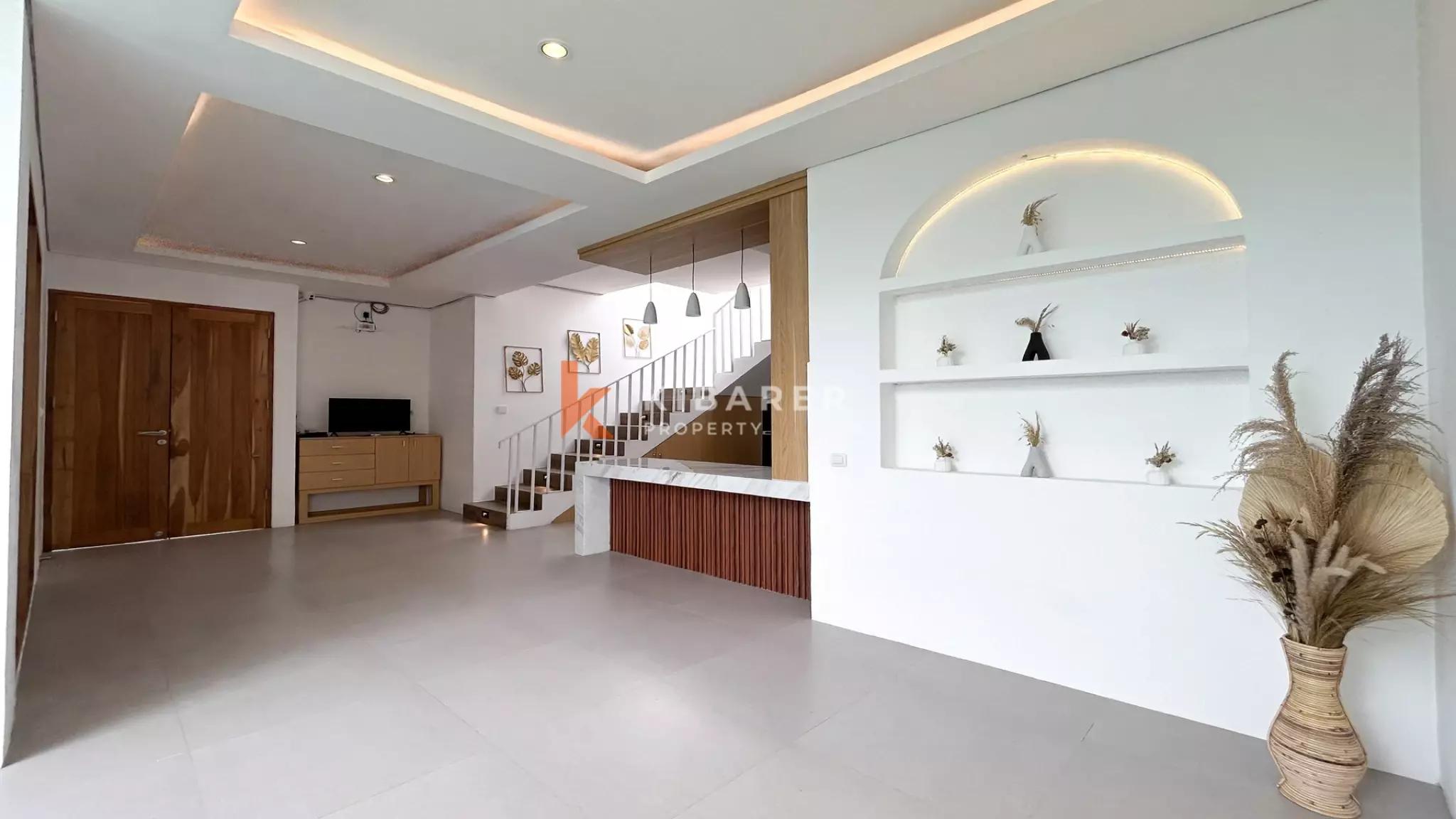 Contemporary Three-Bedroom Open Living Villa with Rooftop in Abianbase, Mengwi