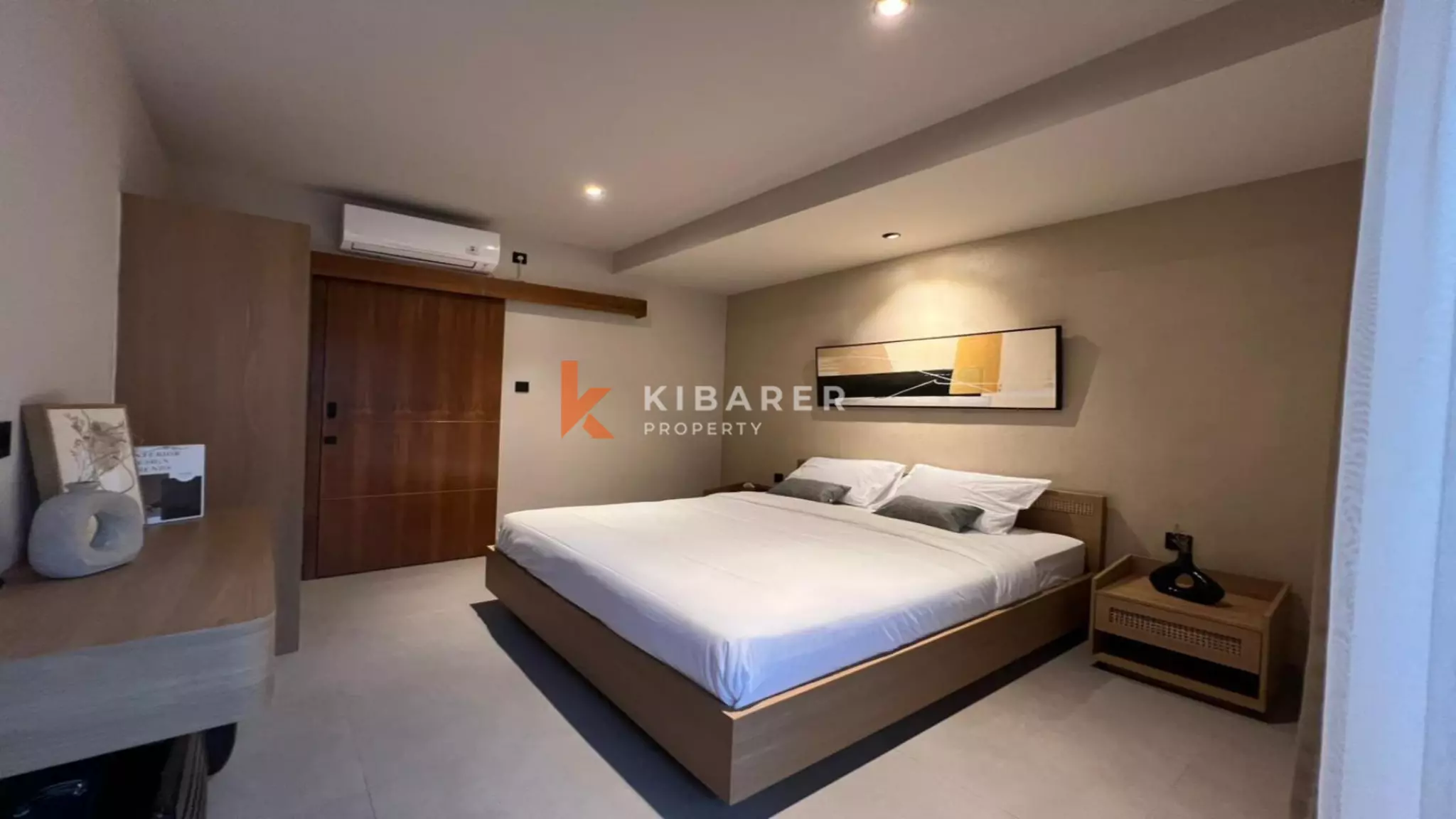 Elegant Tropical Villa with Enclosed Living and Private Pool in Canggu