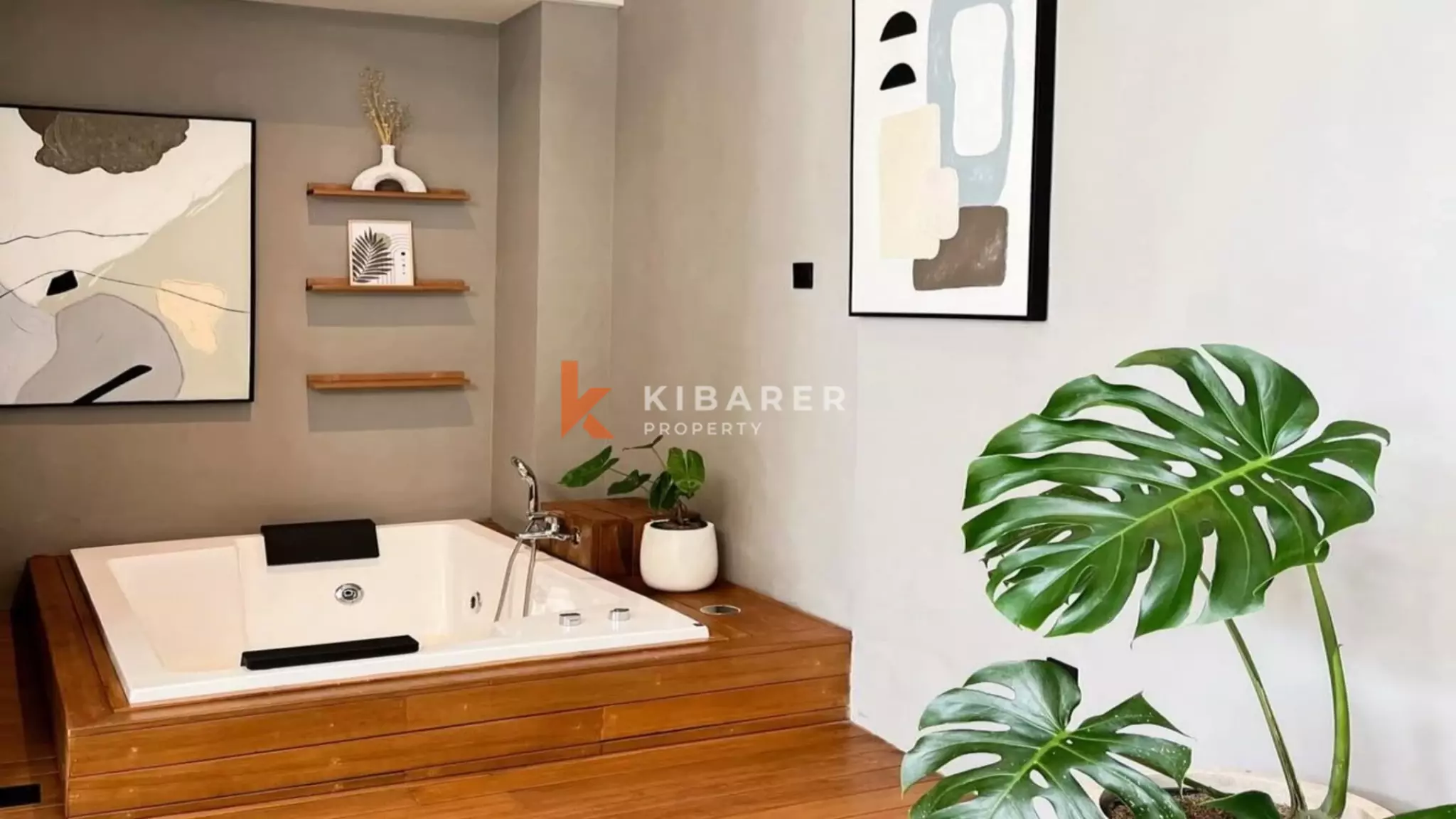 Elegant Tropical Villa with Enclosed Living and Private Pool in Canggu