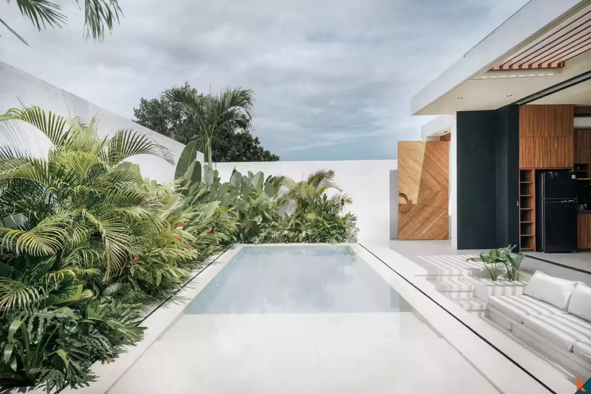 Vila sewa dua kamar tidur dengan desain modern di lokasi strategis di Umalas (Selesai pada Oktober 2025)