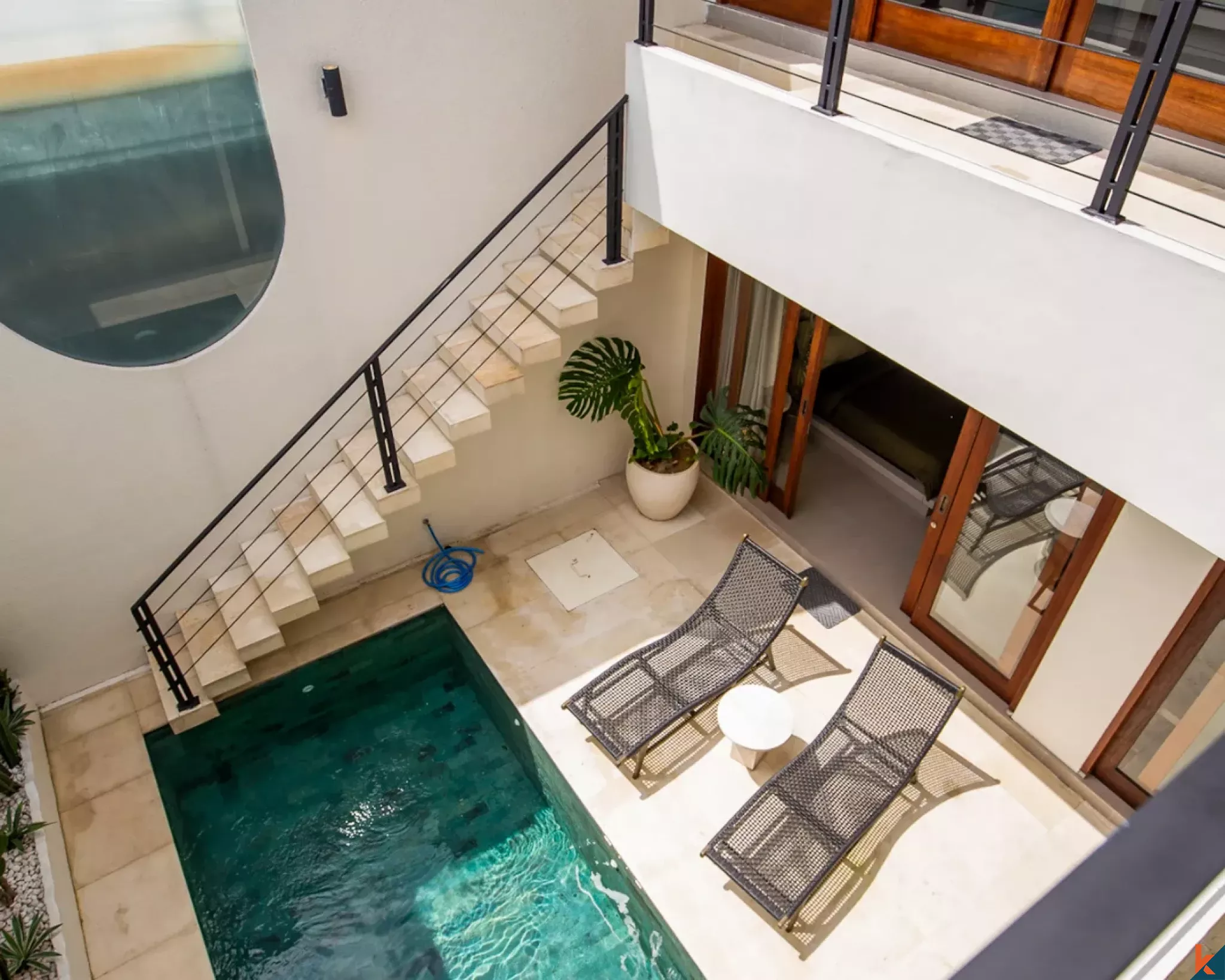 New multilevel three bedroom villa with rooftop for lease in Tumbak