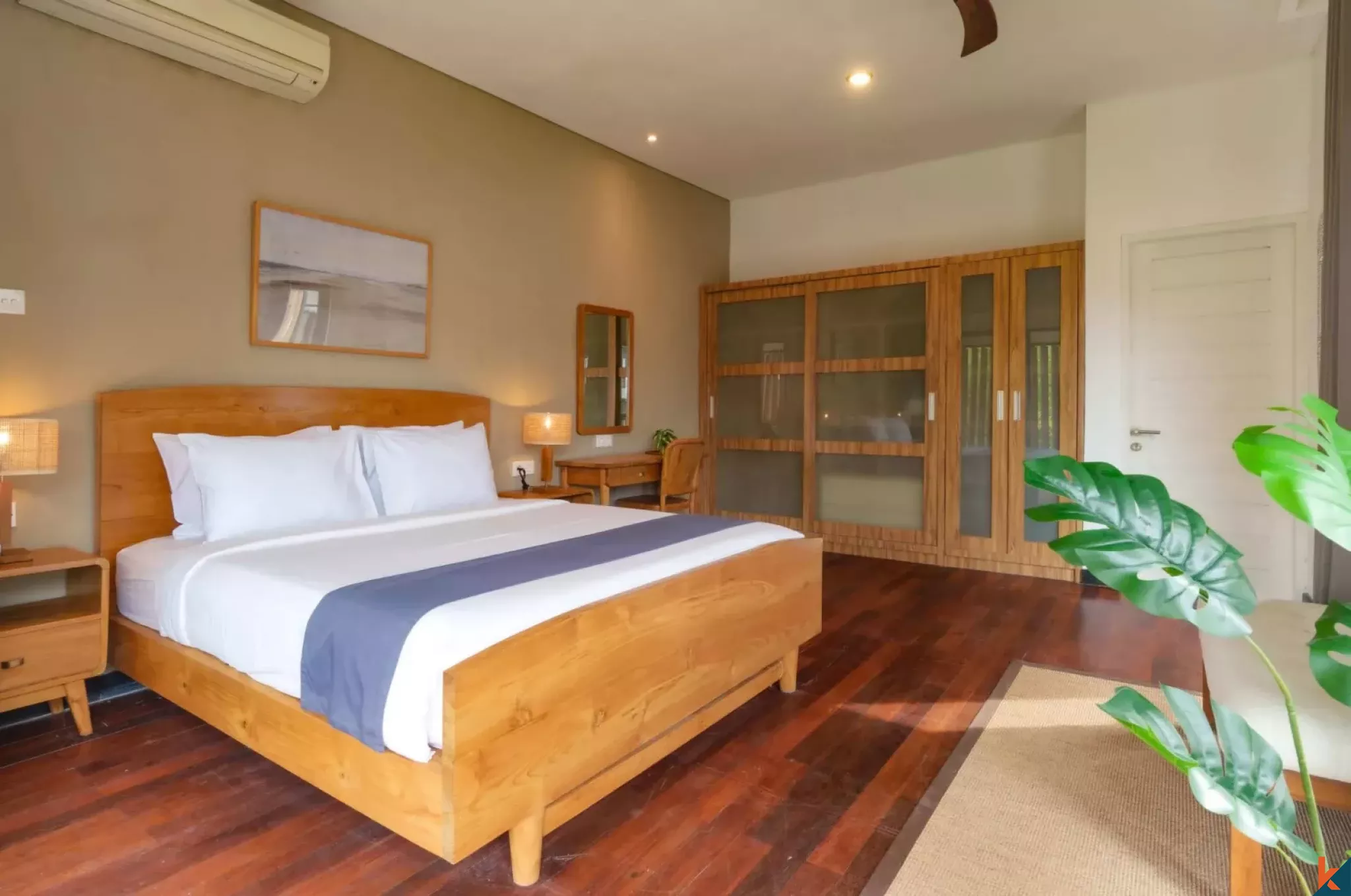 Villa menawan dengan tiga kamar tidur dan hak milik dijual di Canggu