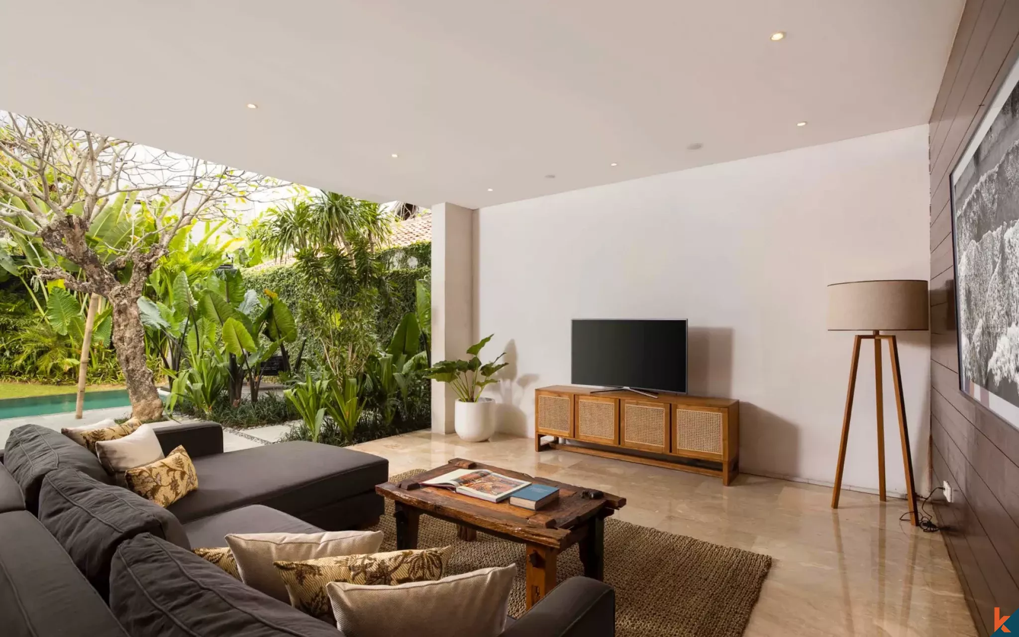 Charming three bedroom freehold property for sale in Berawa