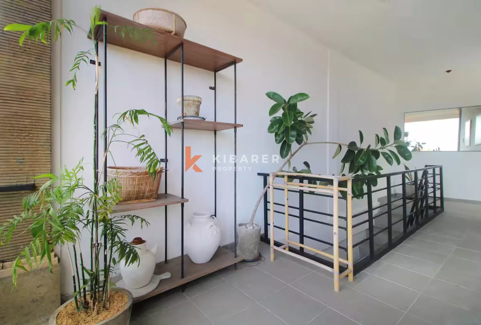 Villa de deux étages à Canggu, trois chambres, avec toit-terrasse