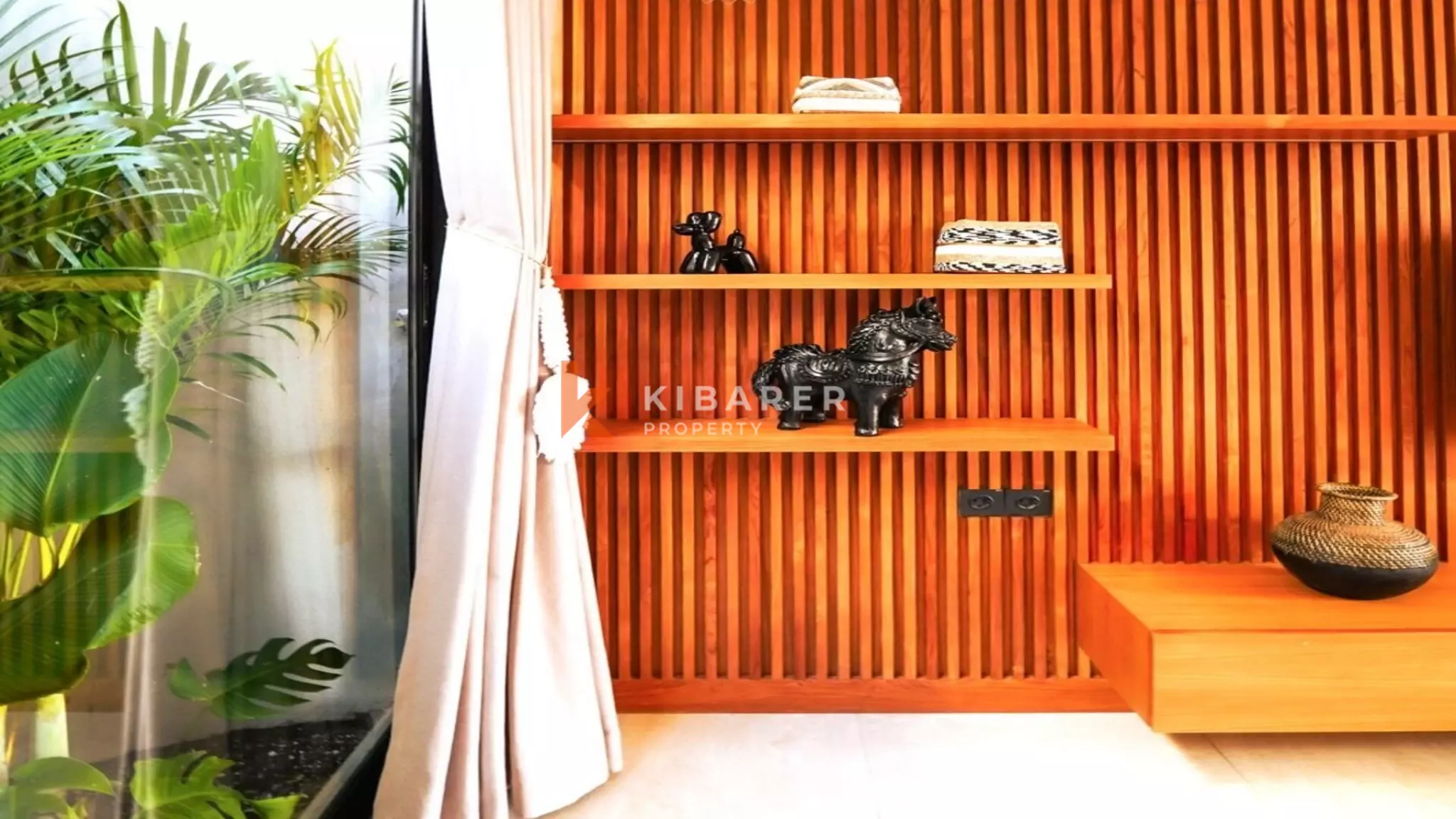 Élégante villa de trois chambres à Uluwatu, avec un cadre idyllique