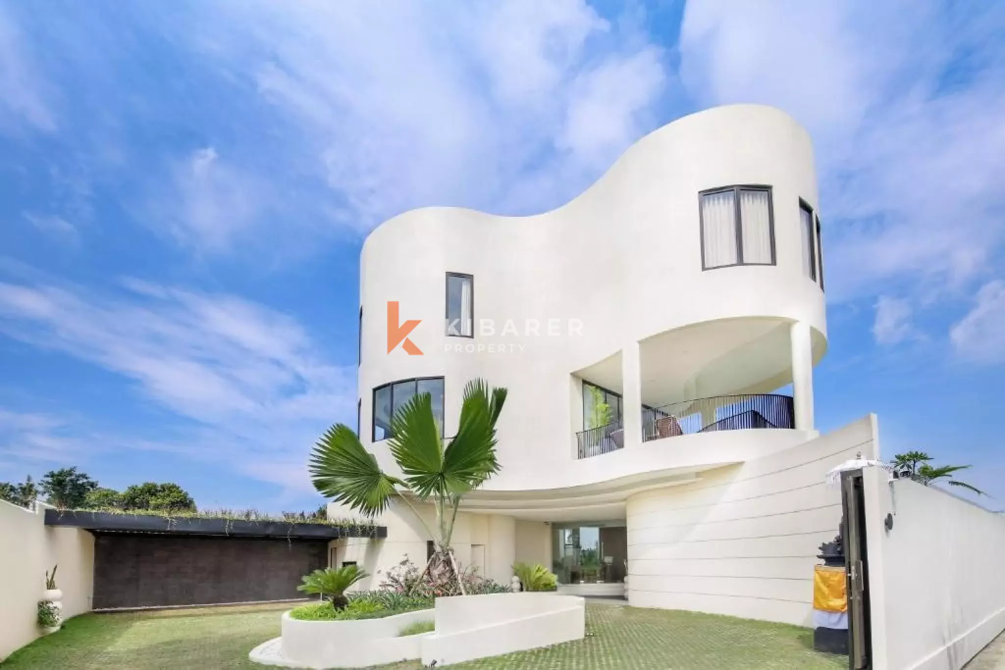 Premium Four-Bedroom Villa in Kedungu Beach Area