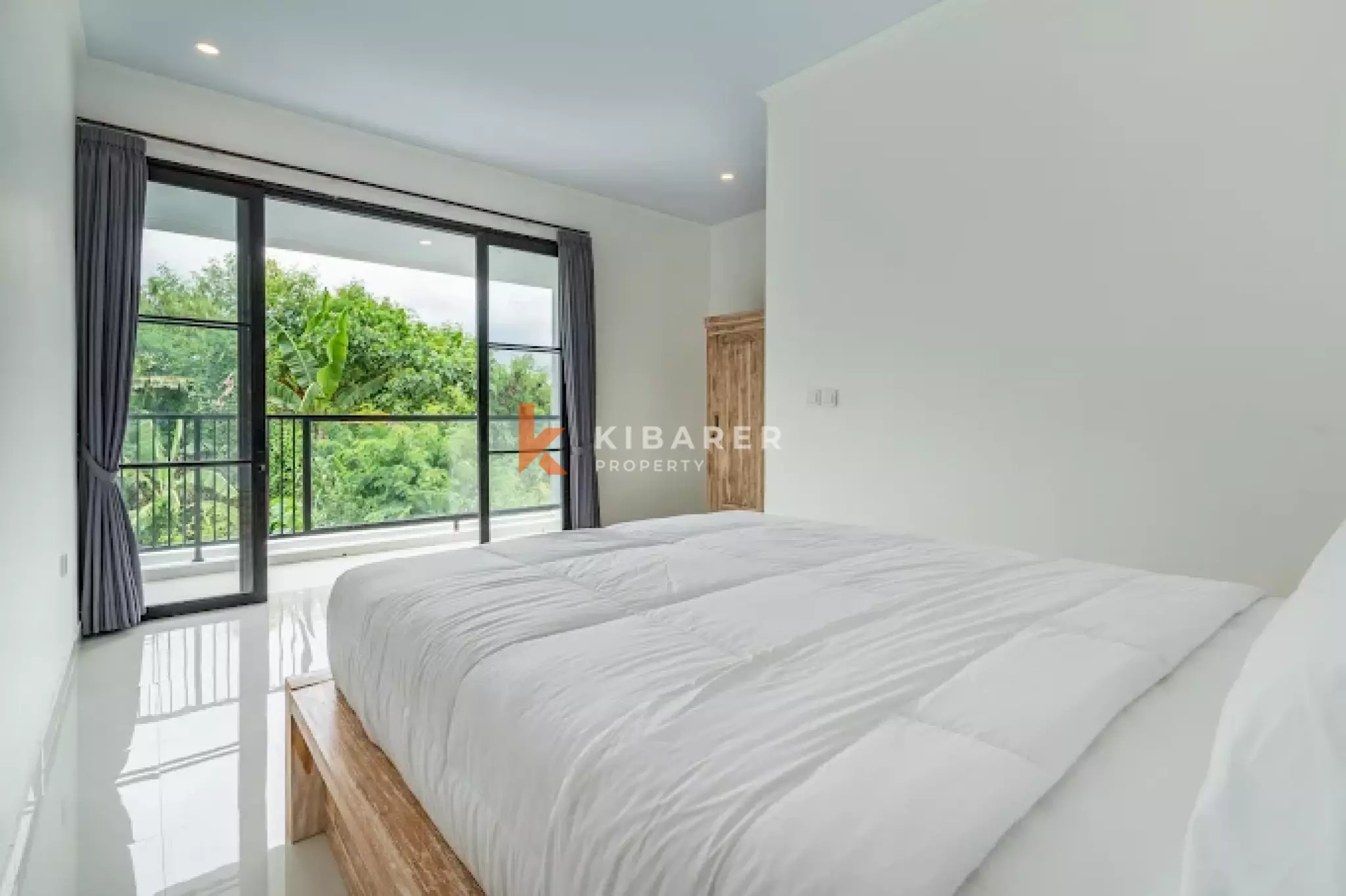 Spacious Four-Bedroom Villa in a Peaceful Tumbak Bayuh Area