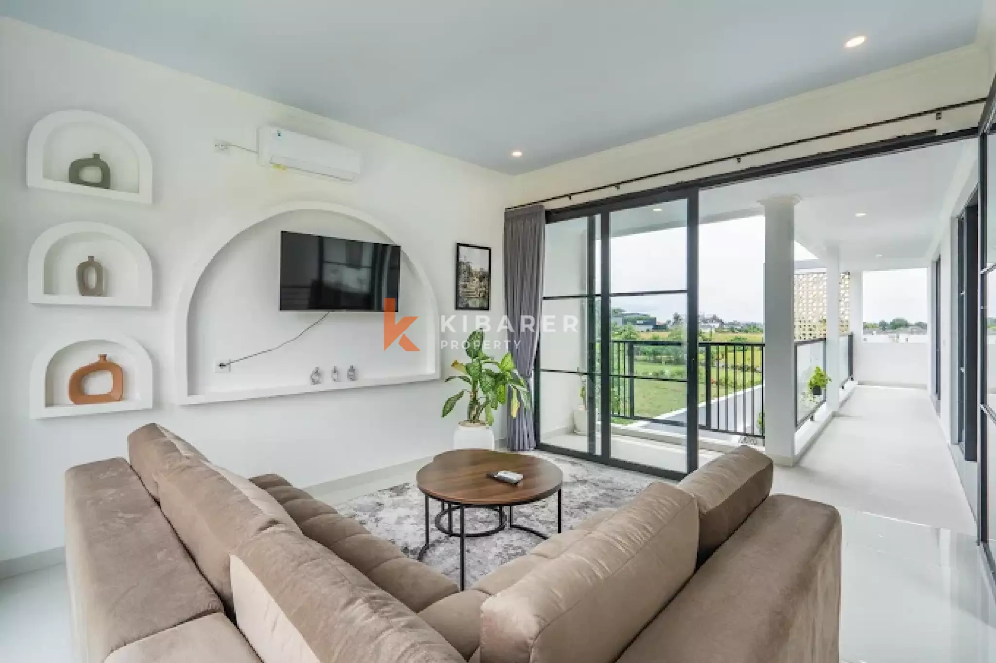 Spacious Four-Bedroom Villa in a Peaceful Tumbak Bayuh Area