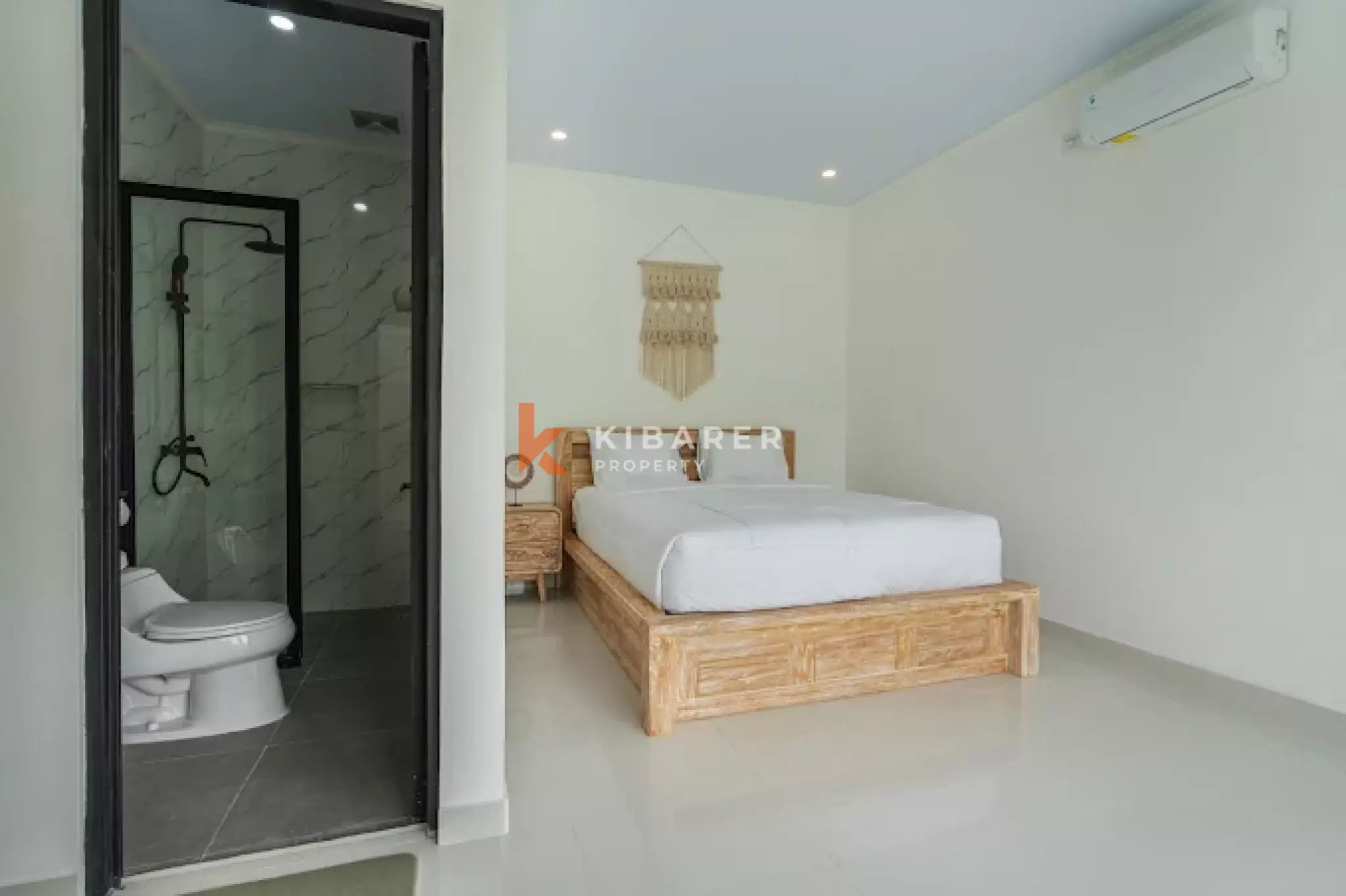 Spacious Four-Bedroom Villa in a Peaceful Tumbak Bayuh Area