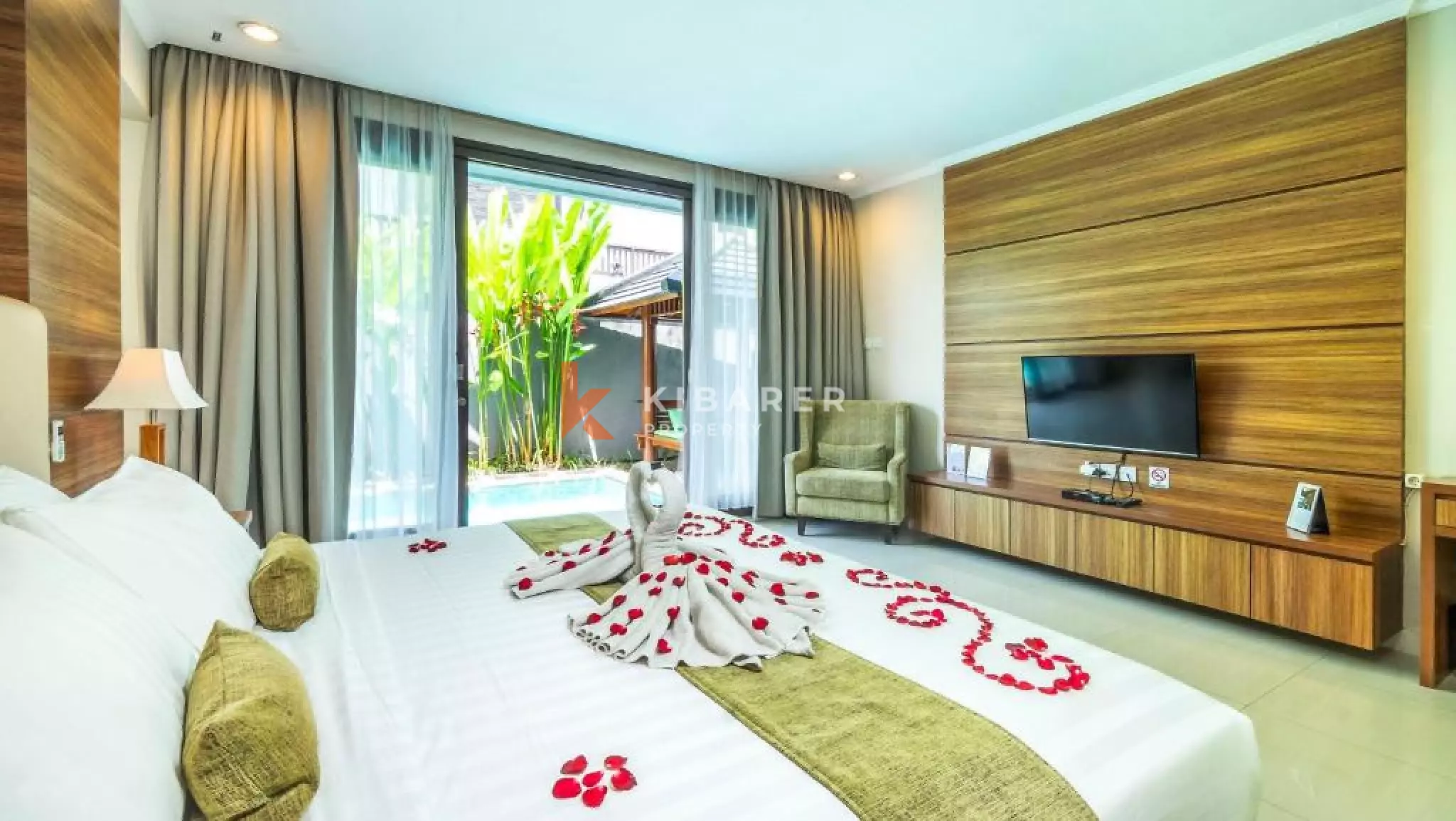 Well-Located Three-Bedroom Villa in Canggu Kayutulang