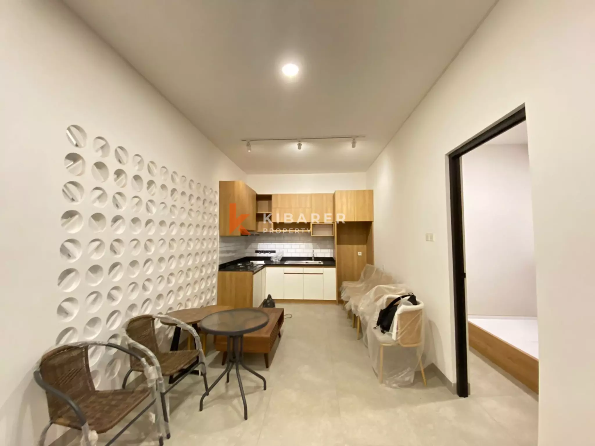 Functional Three-Bedroom Semi Villa for Comfortable Living in Jimbaran