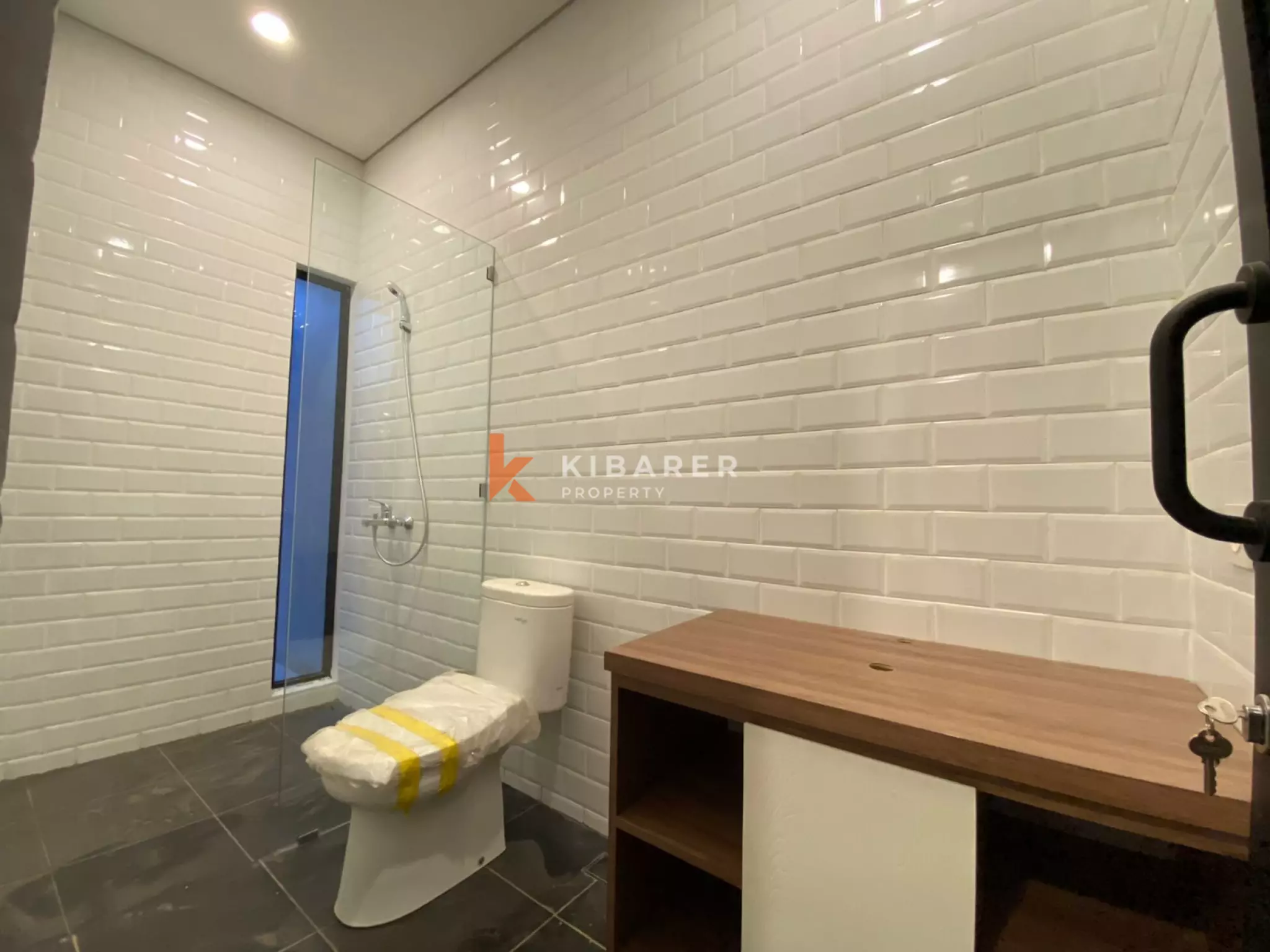 Functional Three-Bedroom Semi Villa for Comfortable Living in Jimbaran