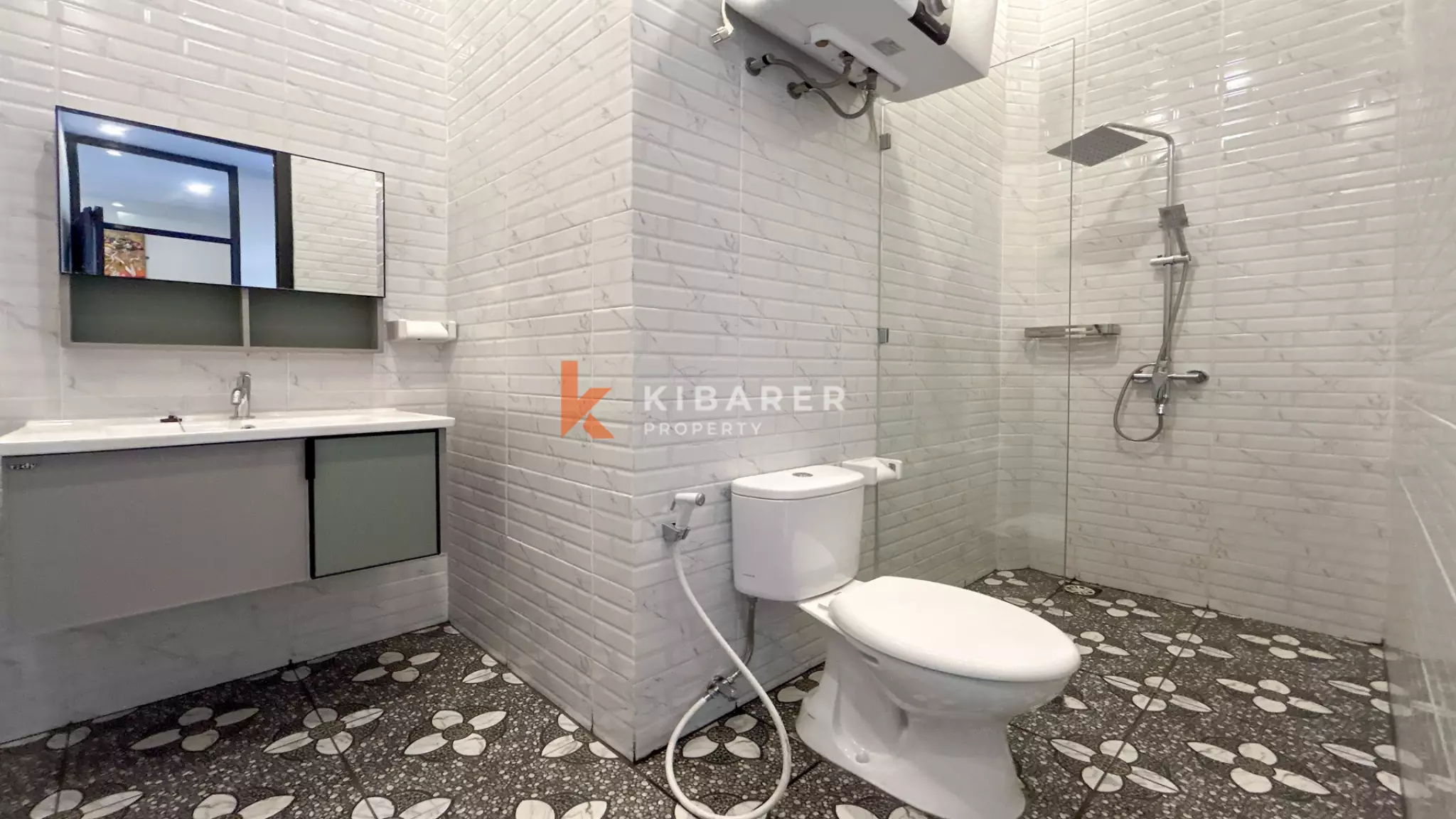 Stunning Two-Bedroom Open Living Concept Villa with Rooftop in Canggu