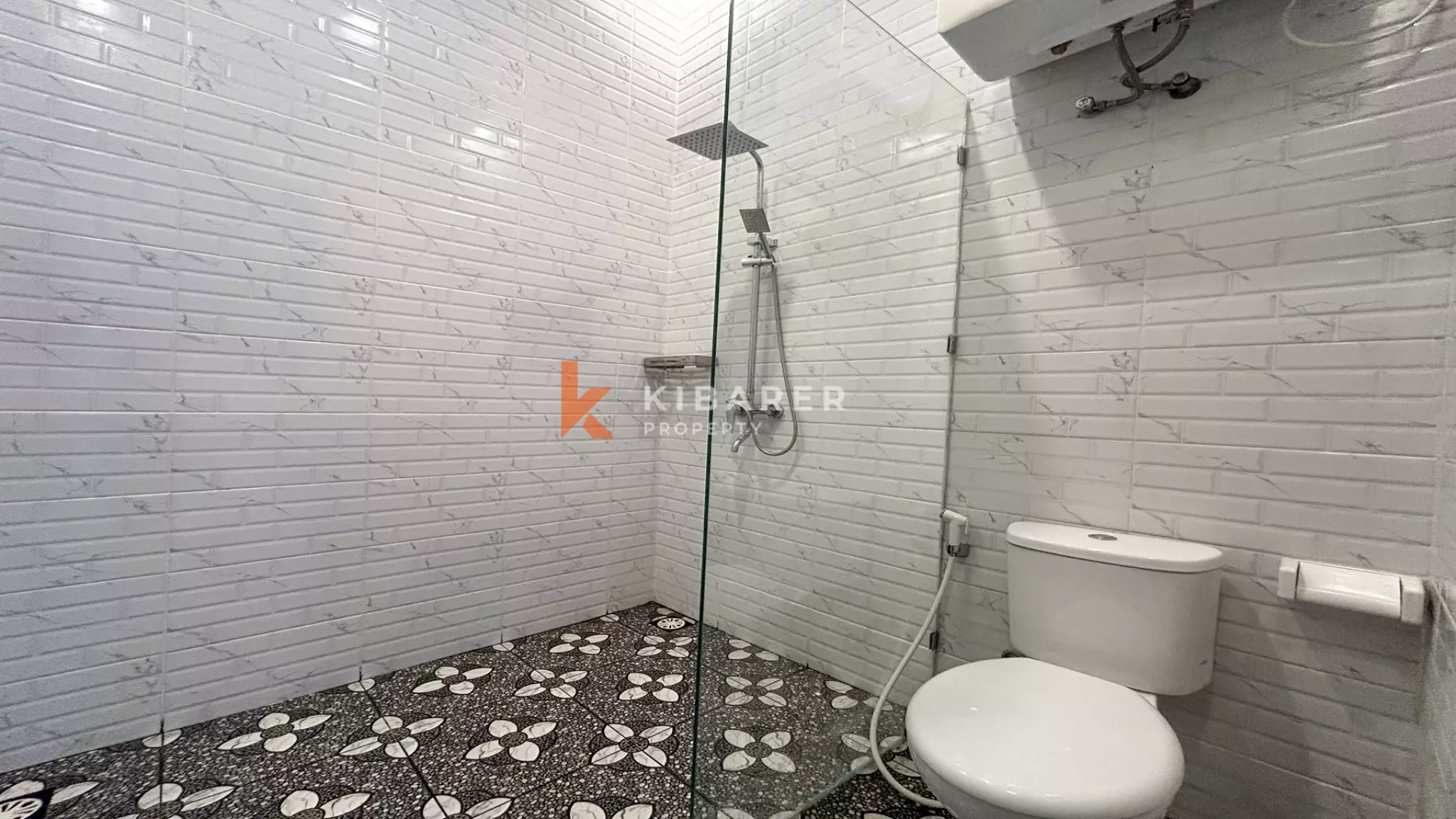 Stunning Two-Bedroom Open Living Concept Villa with Rooftop in Canggu