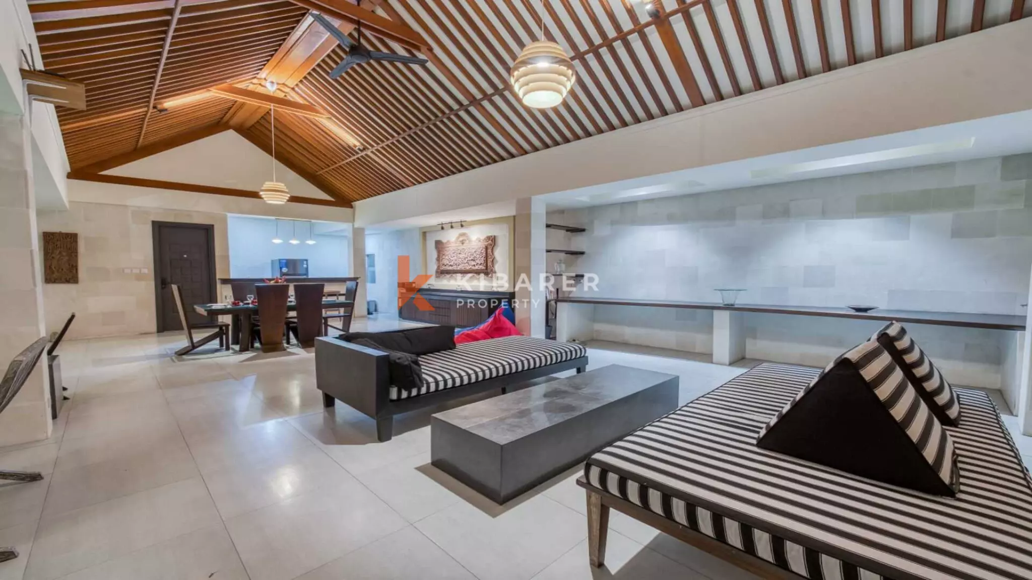 Panoramic Ocean View Three-Bedroom Open Living Villa with Private Pool in Ungasan