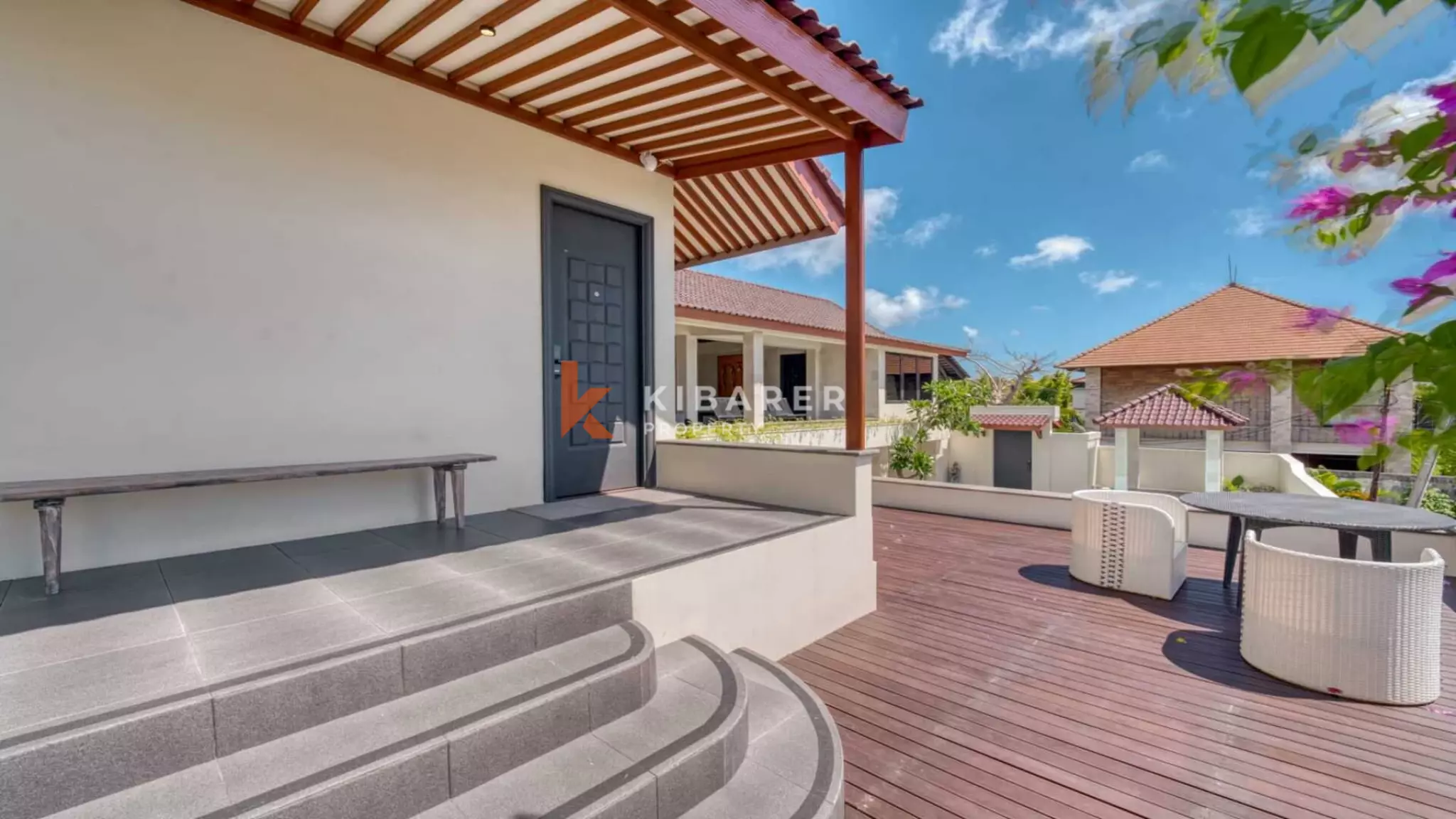 Panoramic Ocean View Three-Bedroom Open Living Villa with Private Pool in Ungasan