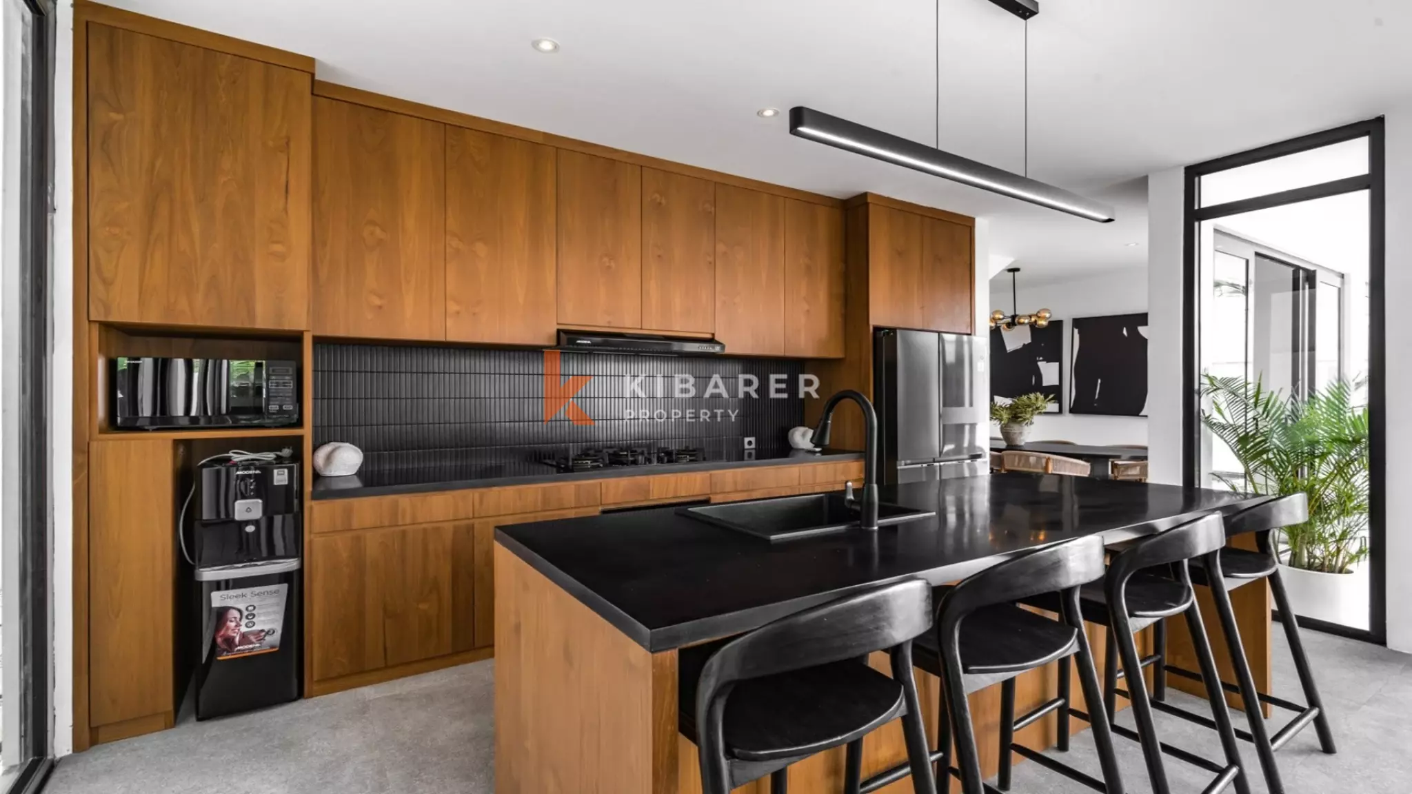 Massive Four-Bedroom Luxury Villa in Prime Umalas – Bumbak