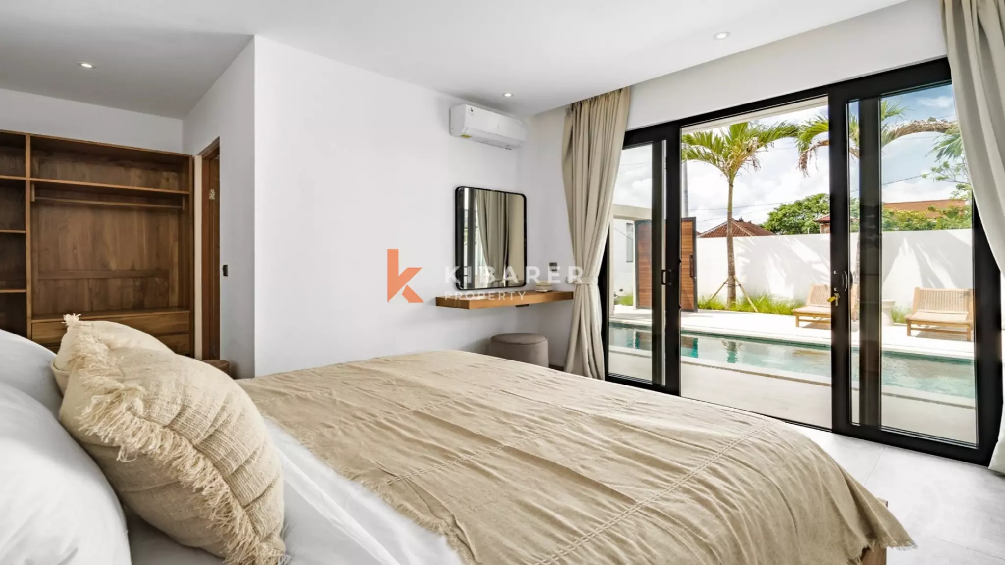 Massive Four-Bedroom Luxury Villa in Prime Umalas – Bumbak