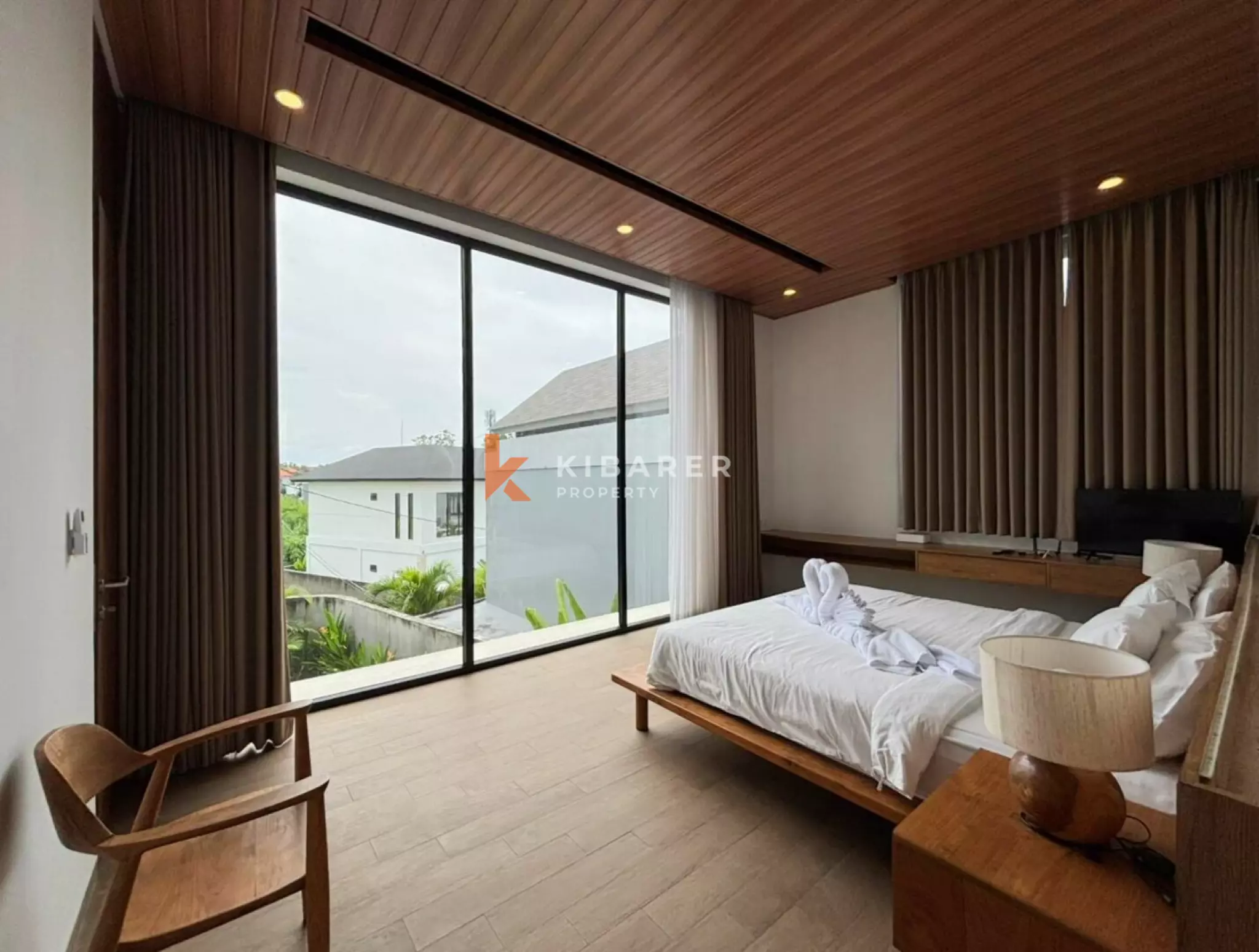 A Timeless Three Bedroom Villa in Tumbak Bayuh