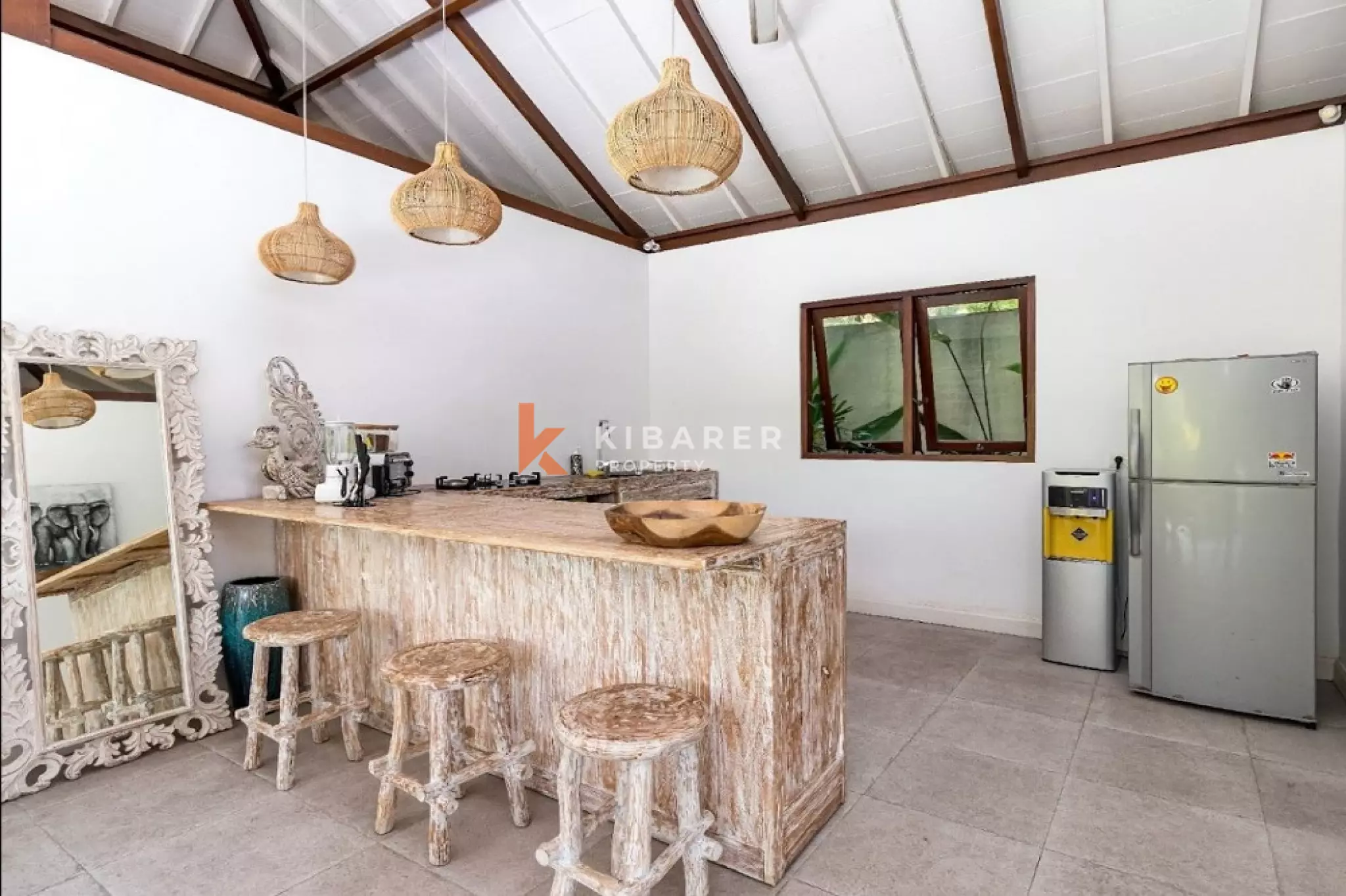 Central Seminyak Three-Bedrooms Villa Tropical