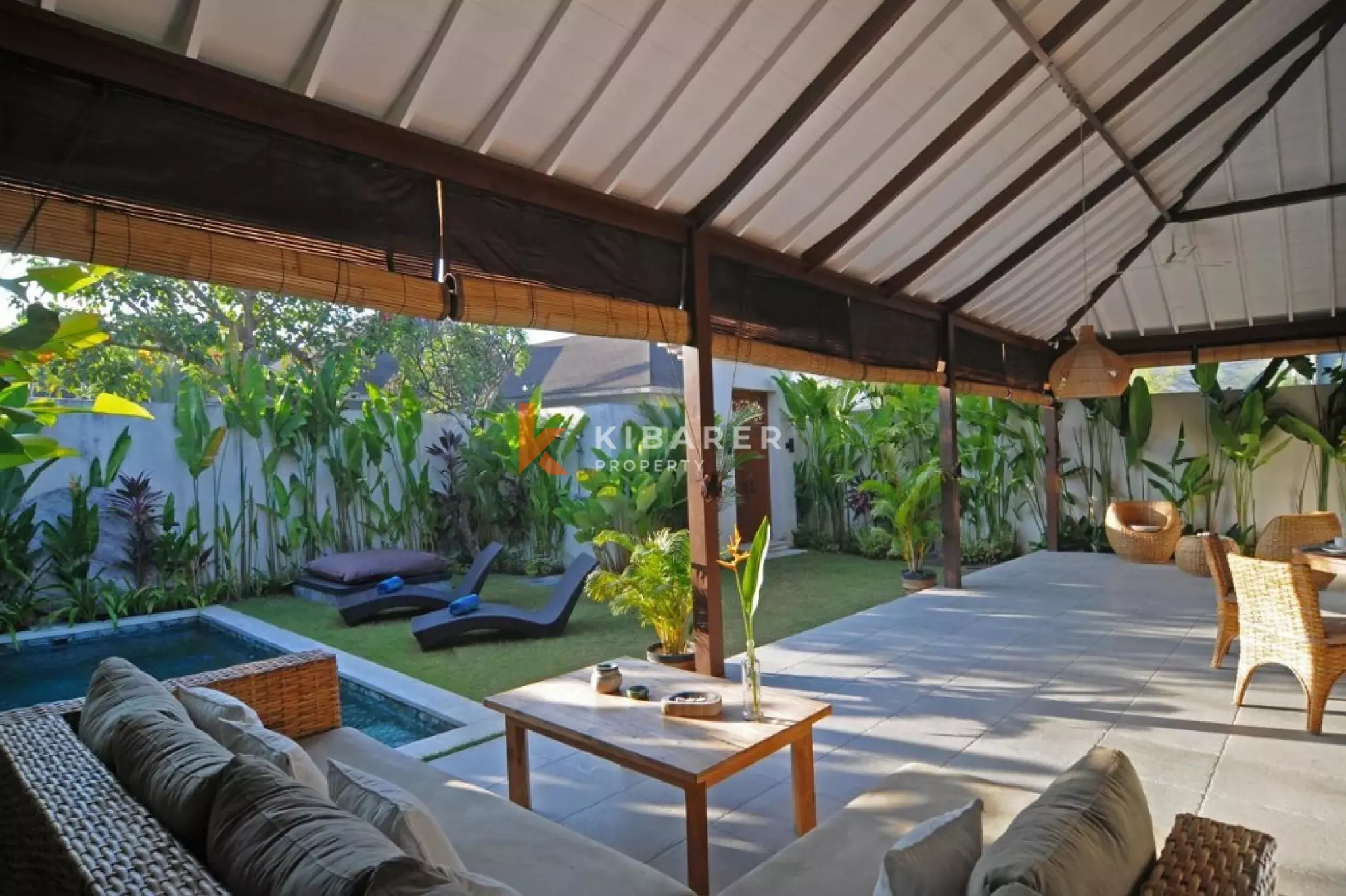 Central Seminyak Three-Bedrooms Villa Tropical