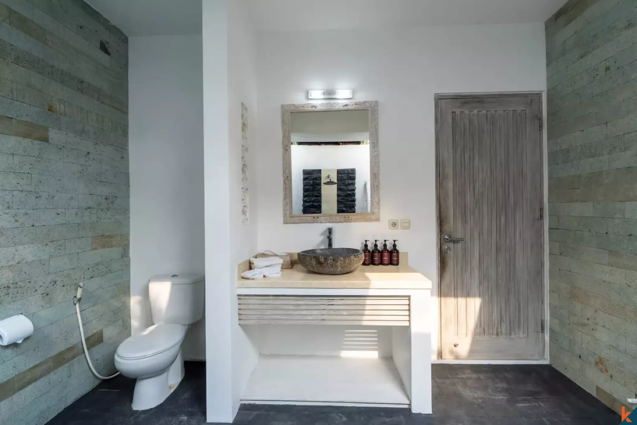 Maison idéale de cinq chambres à louer à Ungasan