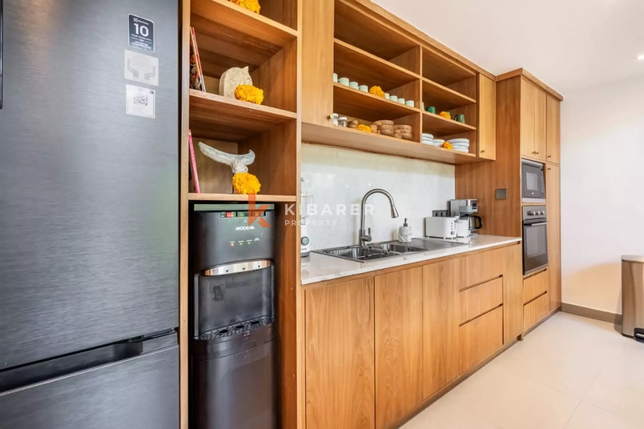 Sanctuary Exceptional Four-Bedrooms Villa in Central Seminyak