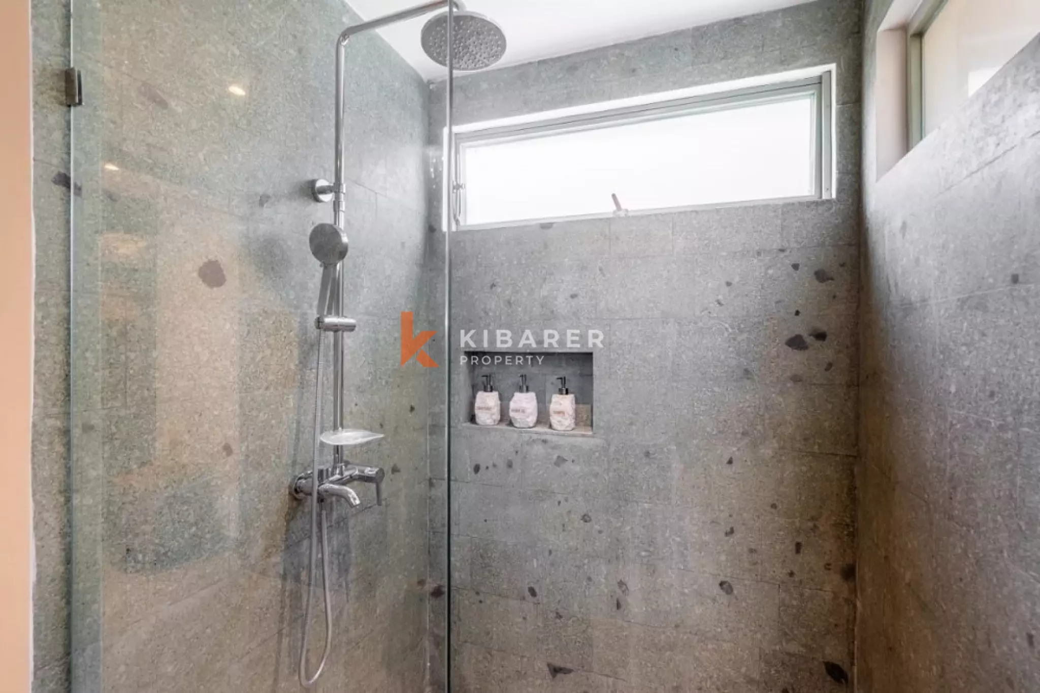 Sanctuary Exceptional Four-Bedrooms Villa in Central Seminyak