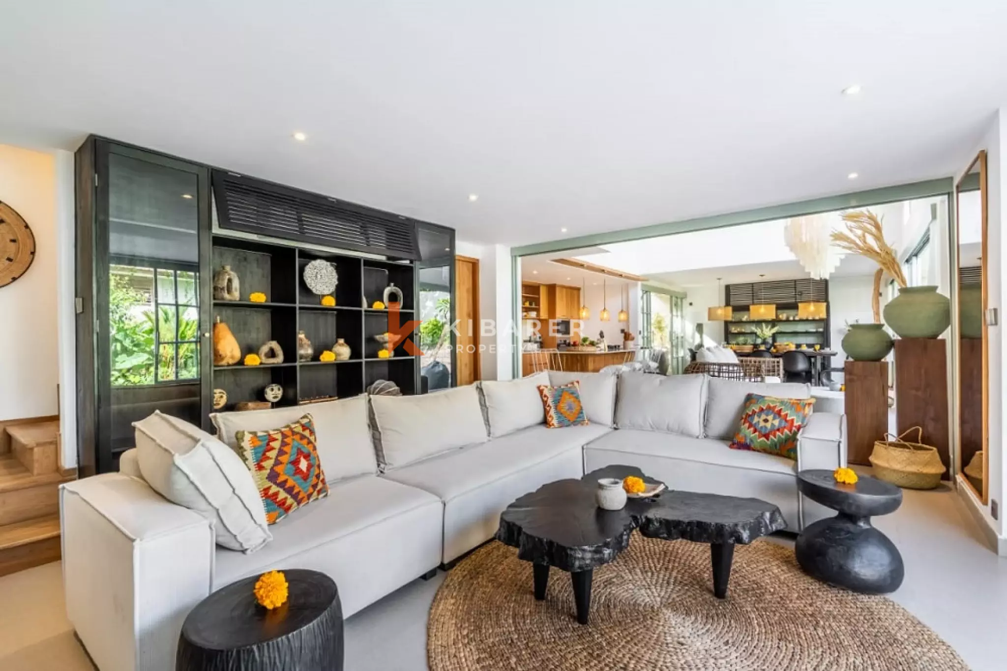 Sanctuary Exceptional Four-Bedrooms Villa in Central Seminyak