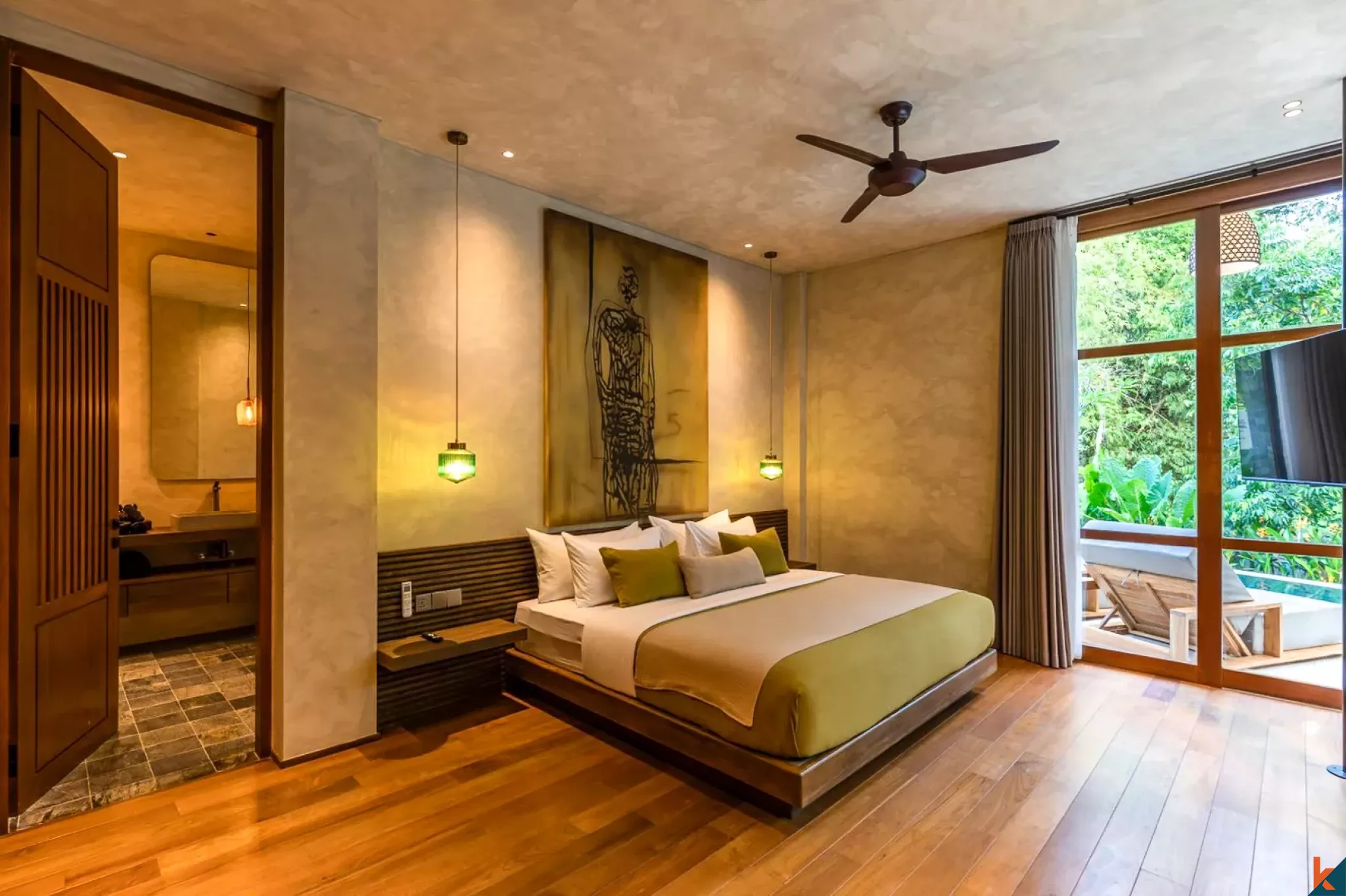 Perumahan mewah dengan enam kamar tidur yang dengan pemandangan sungai dan hutan di Nyanyi