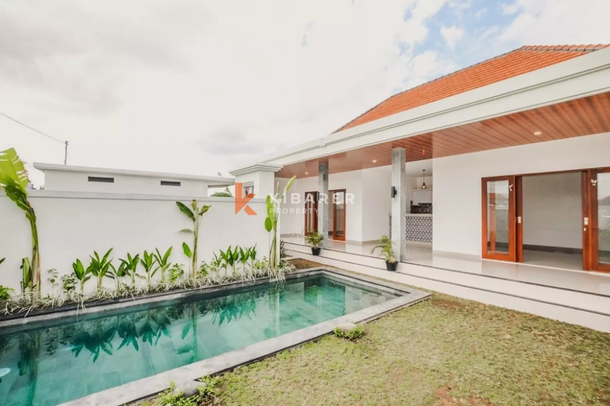 Comfortable Two-Bedrooms Semi-Furnished in Canggu
