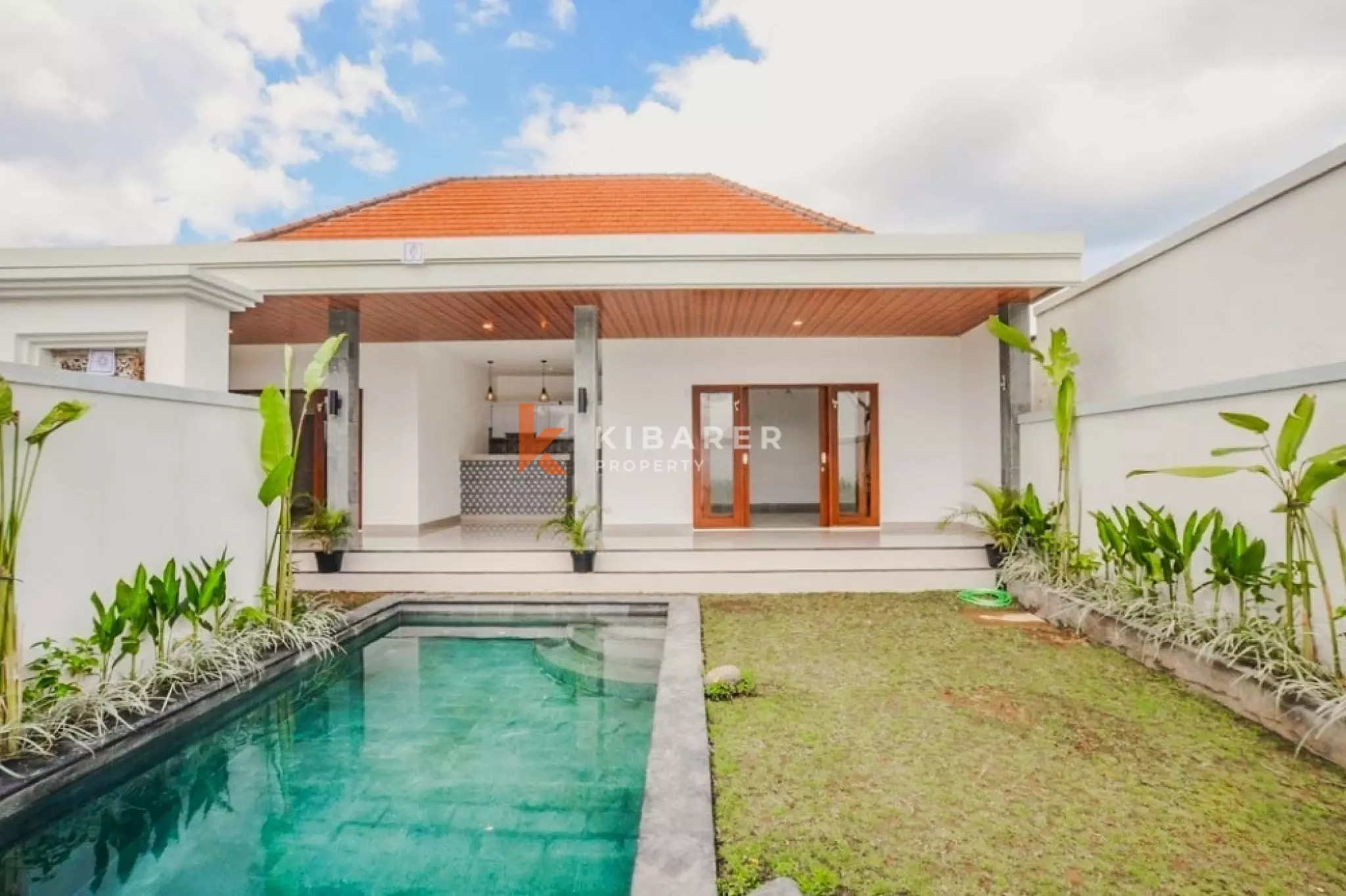 Comfortable Two-Bedrooms Semi-Furnished in Canggu