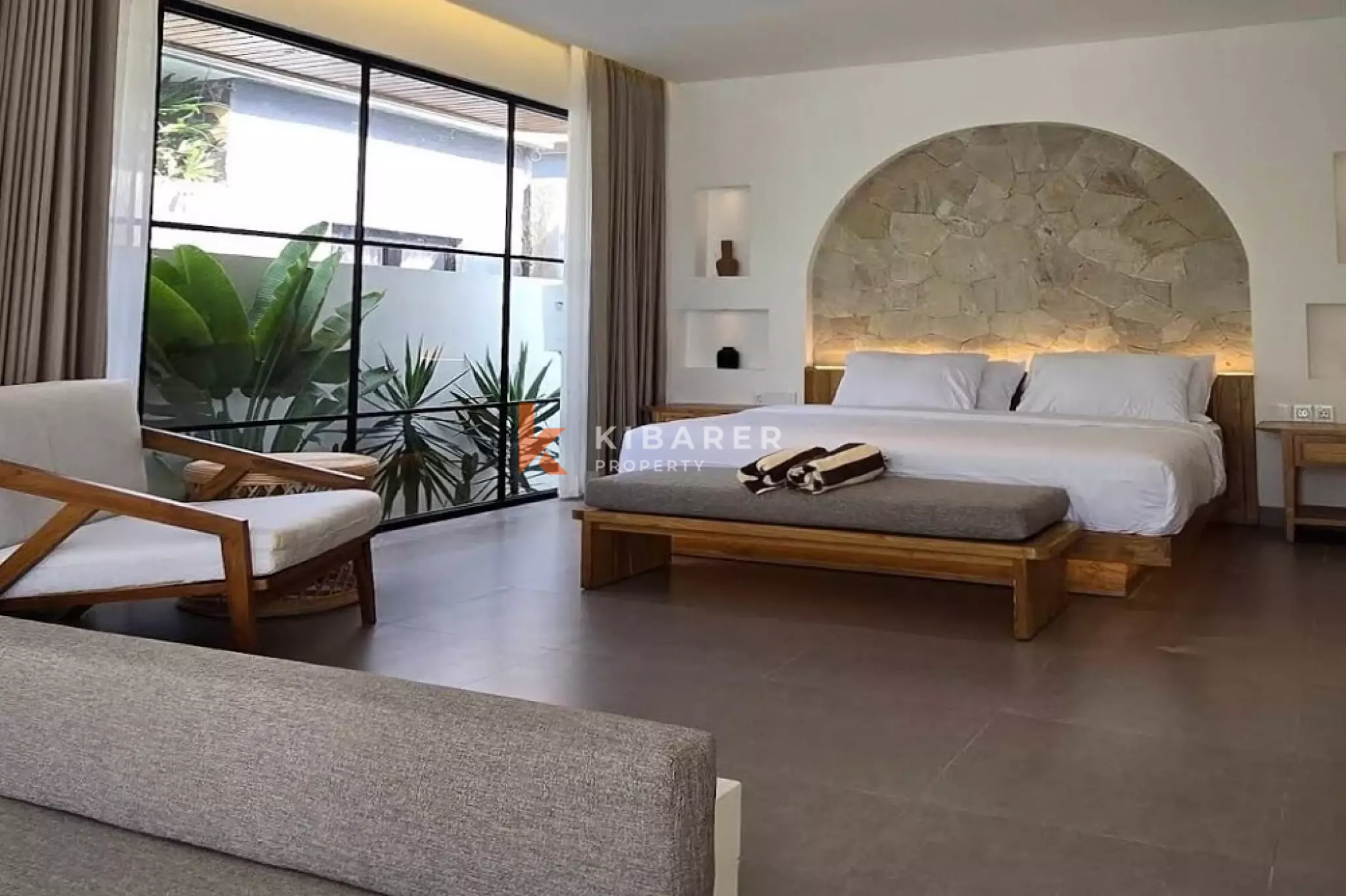 Vila Minimalis Mediterania Satu Kamar Tidur di Canggu (Tersedia mulai 2 Januari 2026)