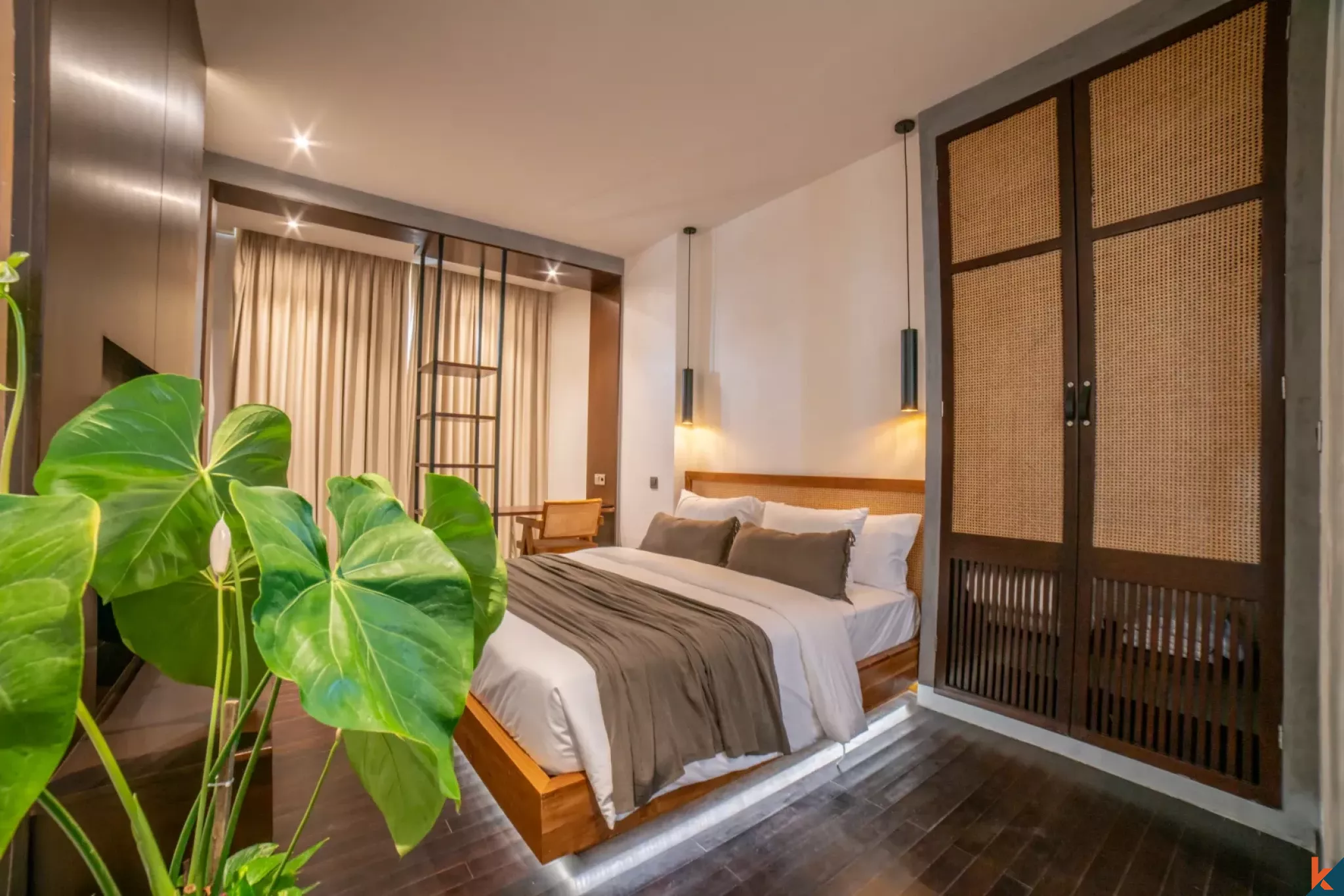 Dijual Penthouse Baru Dekat Pantai di Berawa