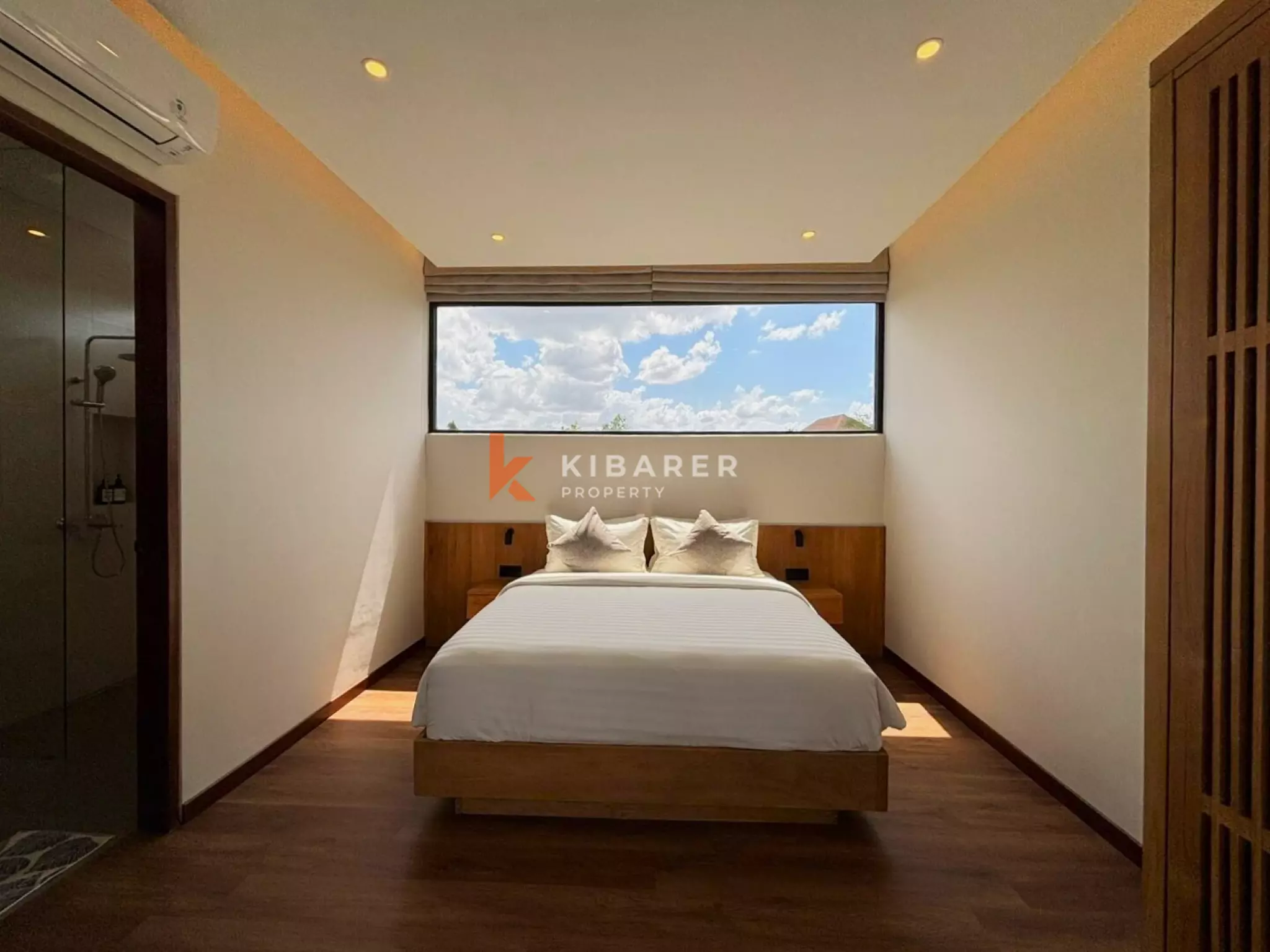 Villa Lima Kamar Tidur yang Dirancang dengan Cermat dengan Mini-Spa Pribadi di Batu Bolong