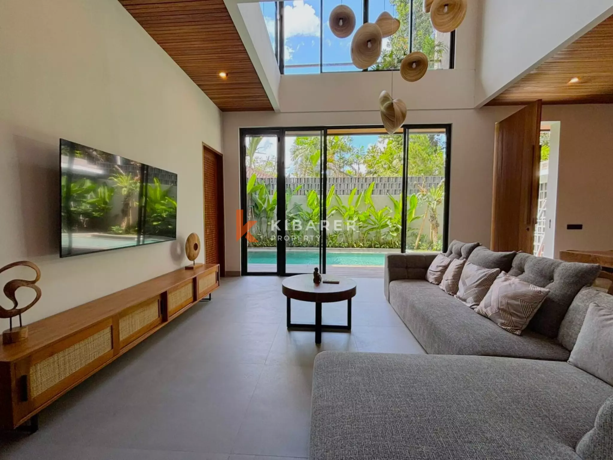 Villa Lima Kamar Tidur yang Dirancang dengan Cermat dengan Mini-Spa Pribadi di Batu Bolong