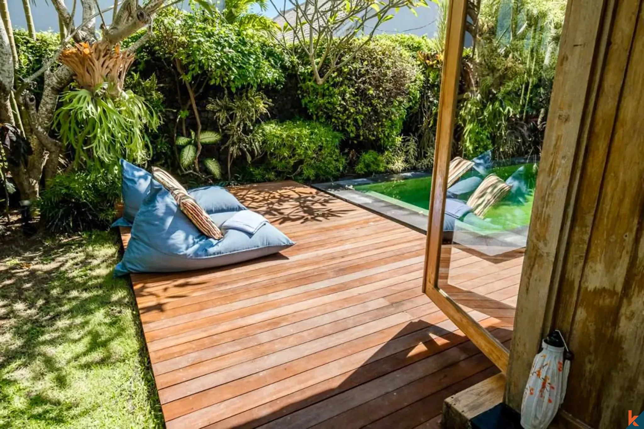 Properti bergaya joglo dua kamar tidur yang indah di Batu Bolong