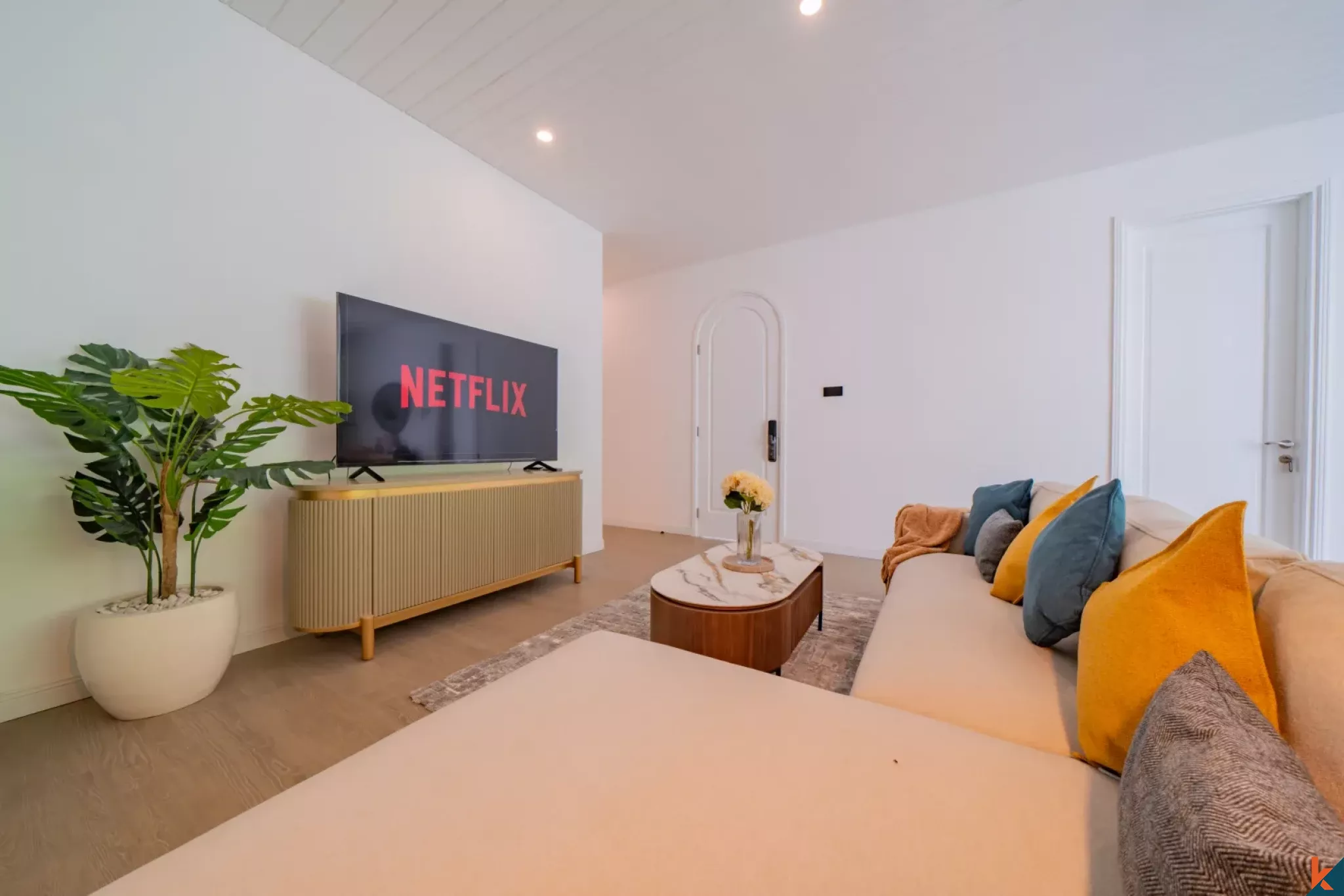 Vila elegan tiga kamar tidur yang akan segera disewakan di Umalas