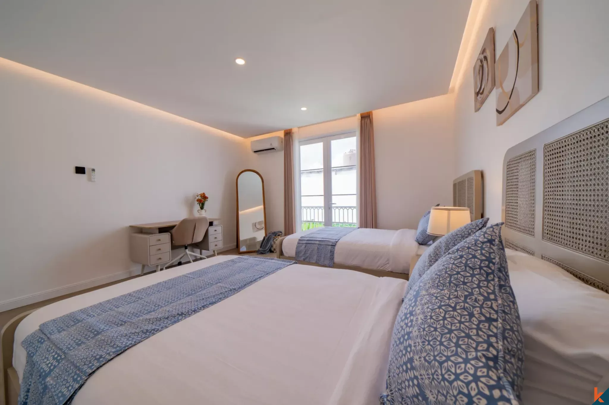 Vila elegan tiga kamar tidur yang akan segera disewakan di Umalas