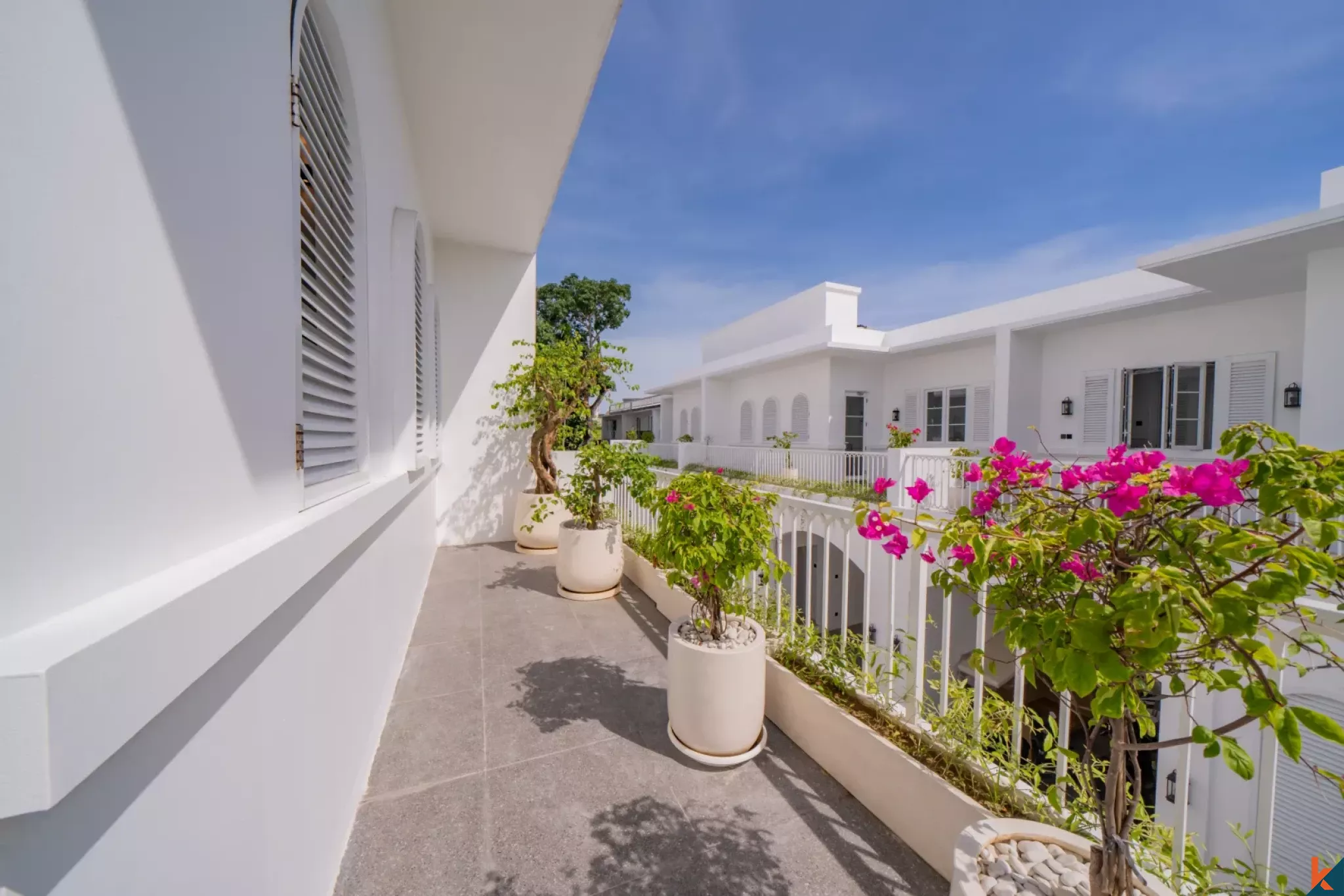 Vila elegan tiga kamar tidur yang akan segera disewakan di Umalas