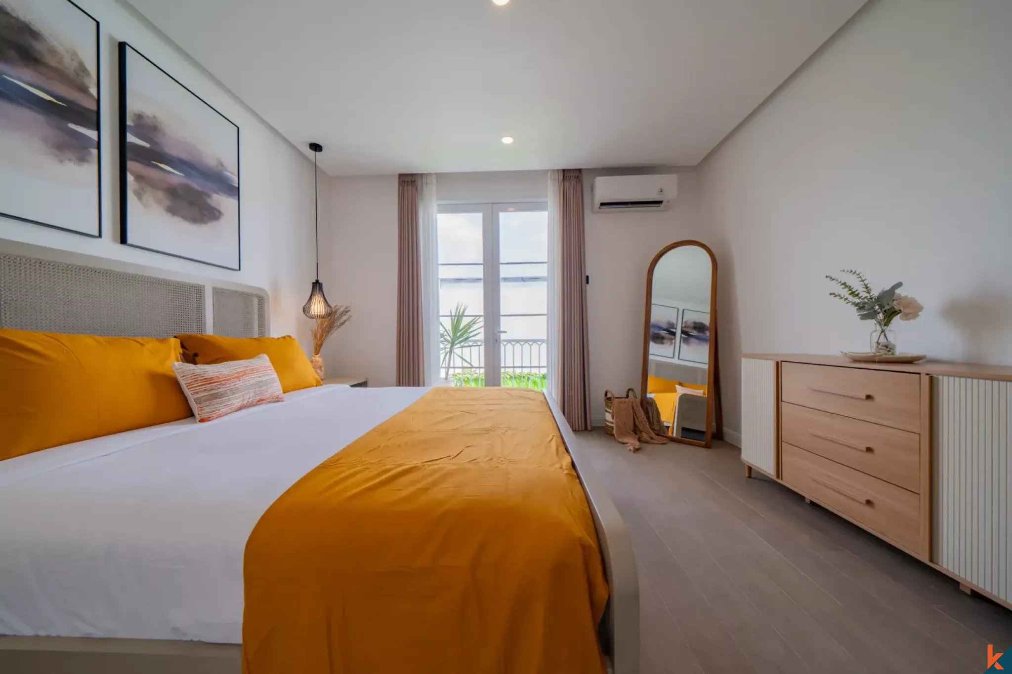 Vila sewa tiga kamar tidur yang menakjubkan di Umalas