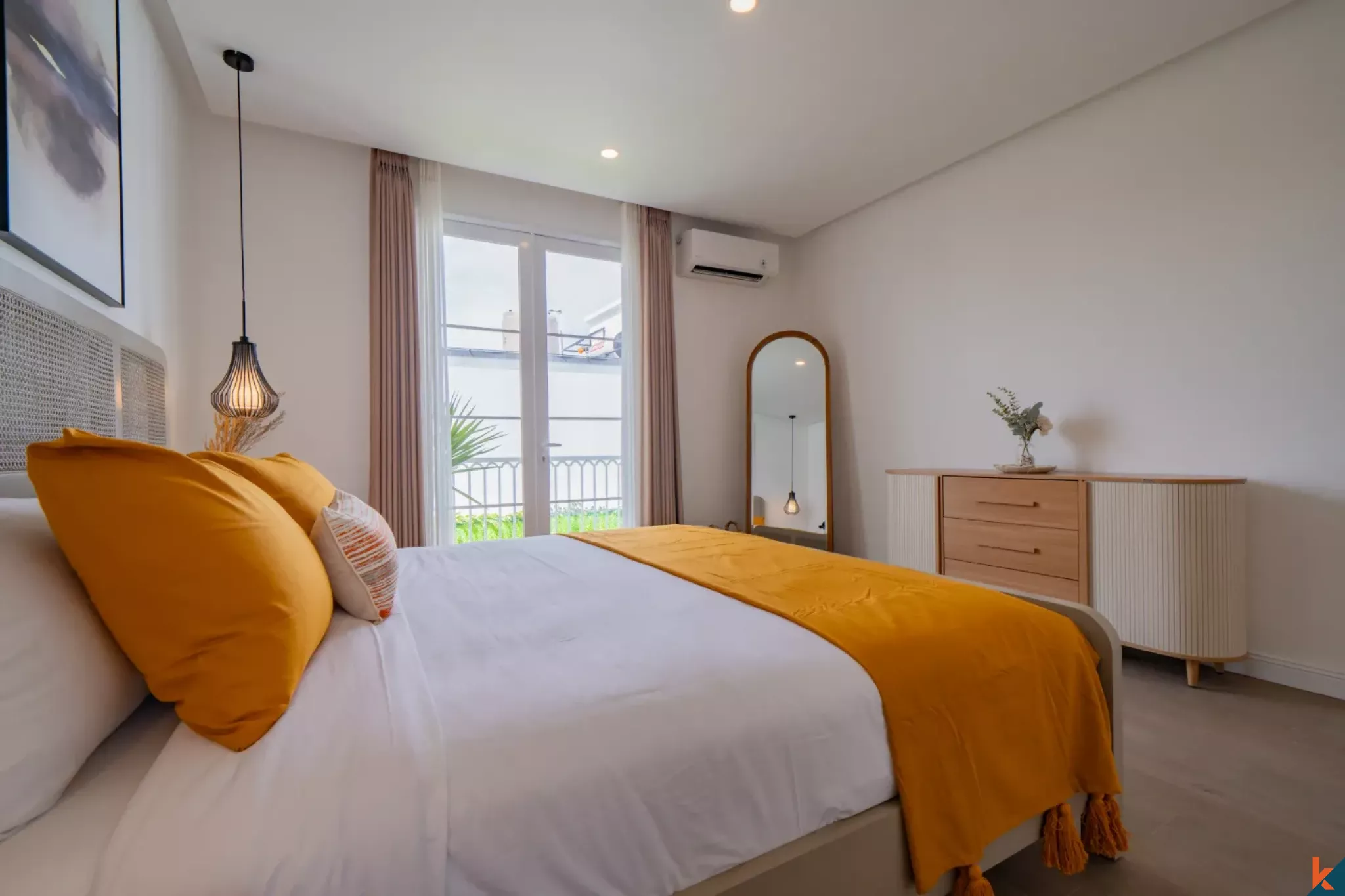 Vila sewa tiga kamar tidur yang menakjubkan di Umalas