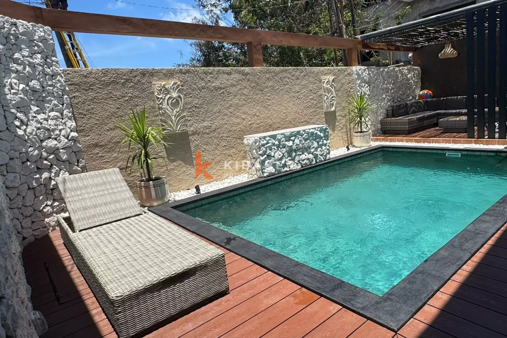 Vila Dua Kamar Tidur Modern dan Nyaman Dekat GWK Jimbaran