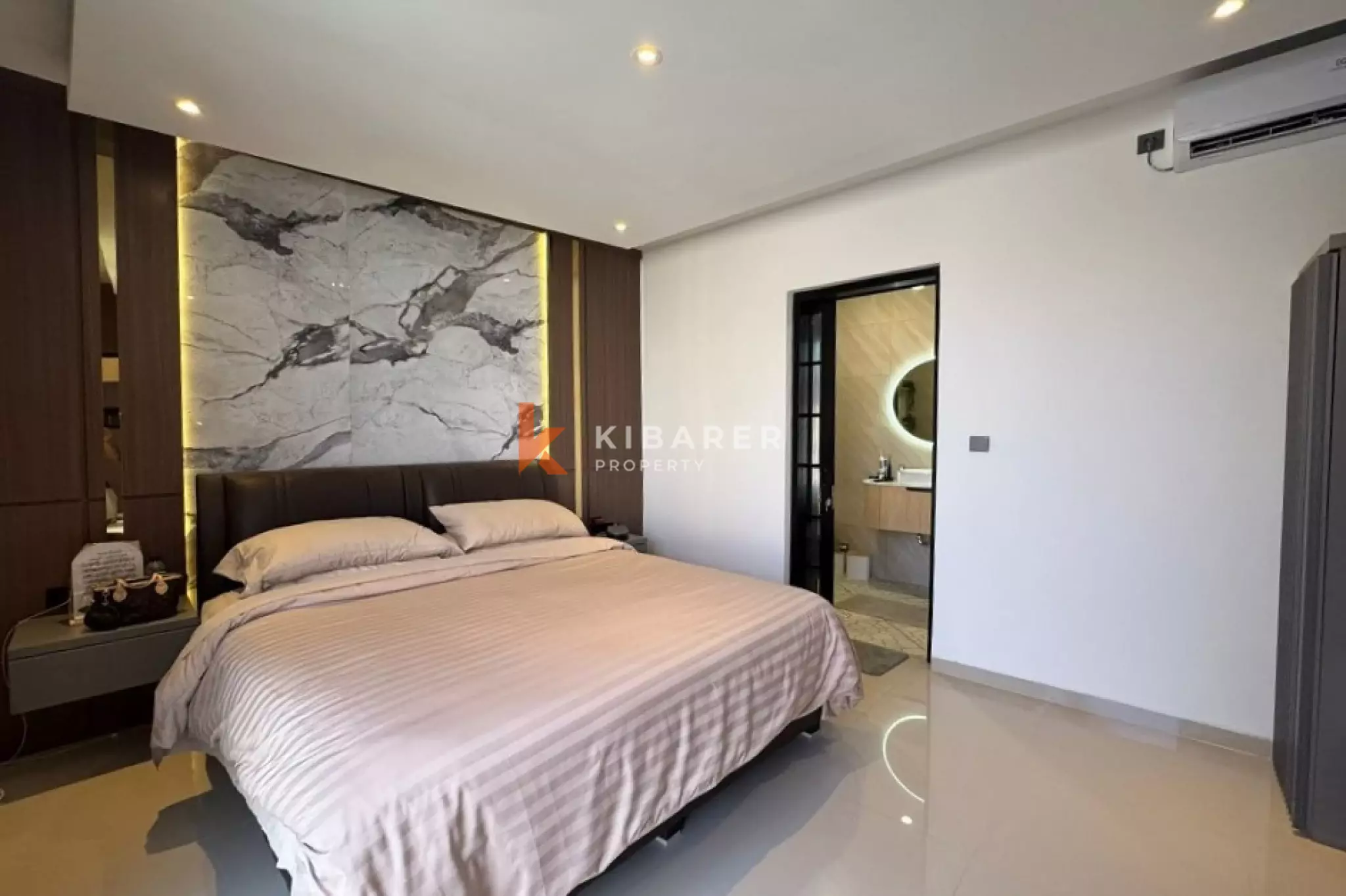 Vila Dua Kamar Tidur Modern dan Nyaman Dekat GWK Jimbaran