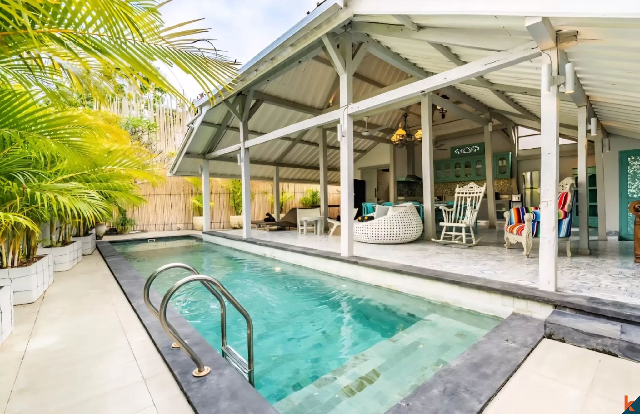 Stylish 3-Bedroom Tropical Villa with Private Pool in Babakan