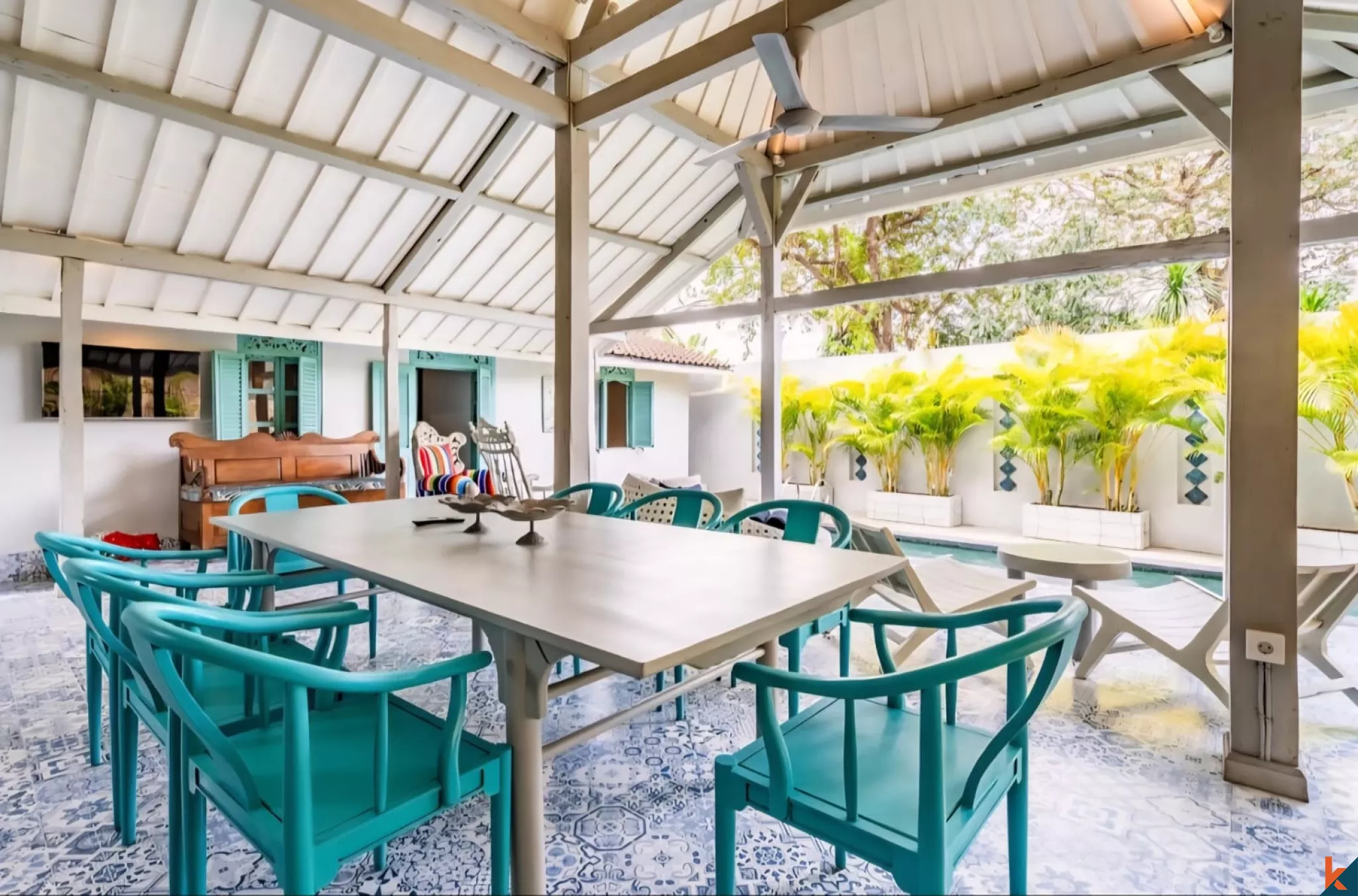 Stylish 3-Bedroom Tropical Villa with Private Pool in Babakan