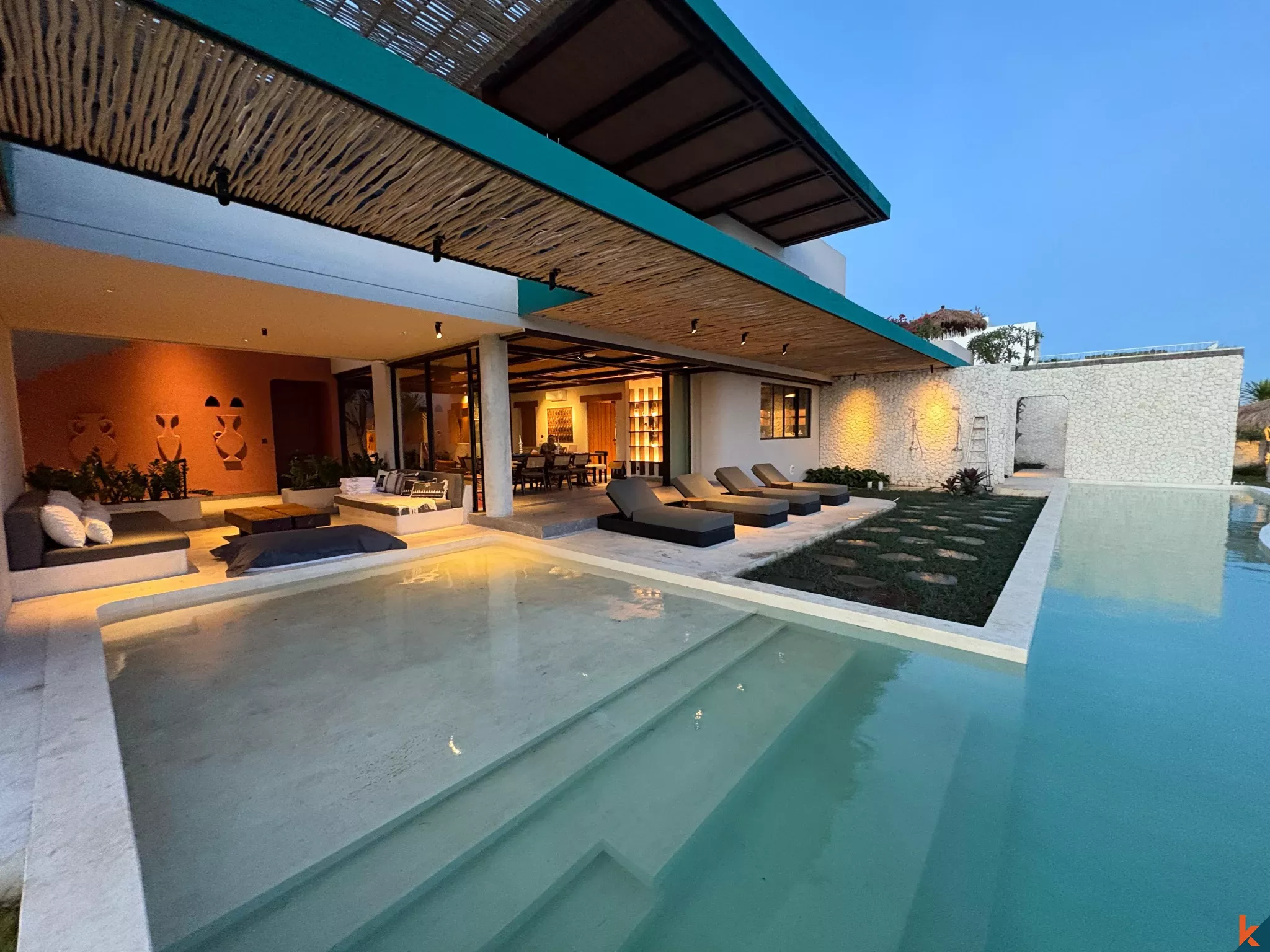 Luxurious 4 Bedrooms Villa in Pecatu